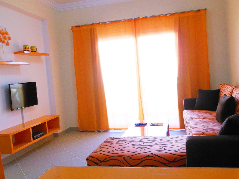 Comodidades del Alojamiento Sunny Lakes Resort Apartments - Adults Only