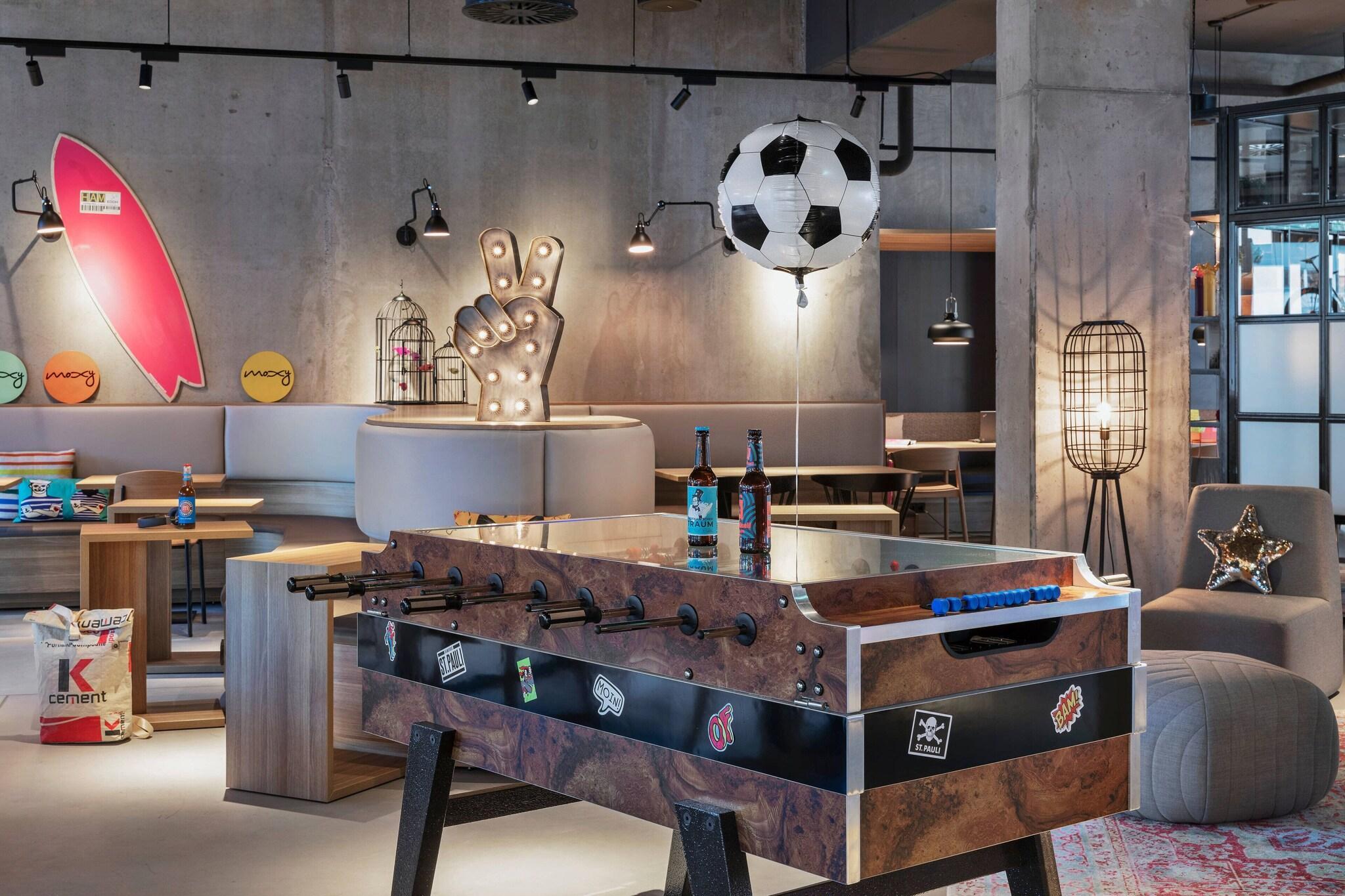Restaurant Moxy Hamburg City
