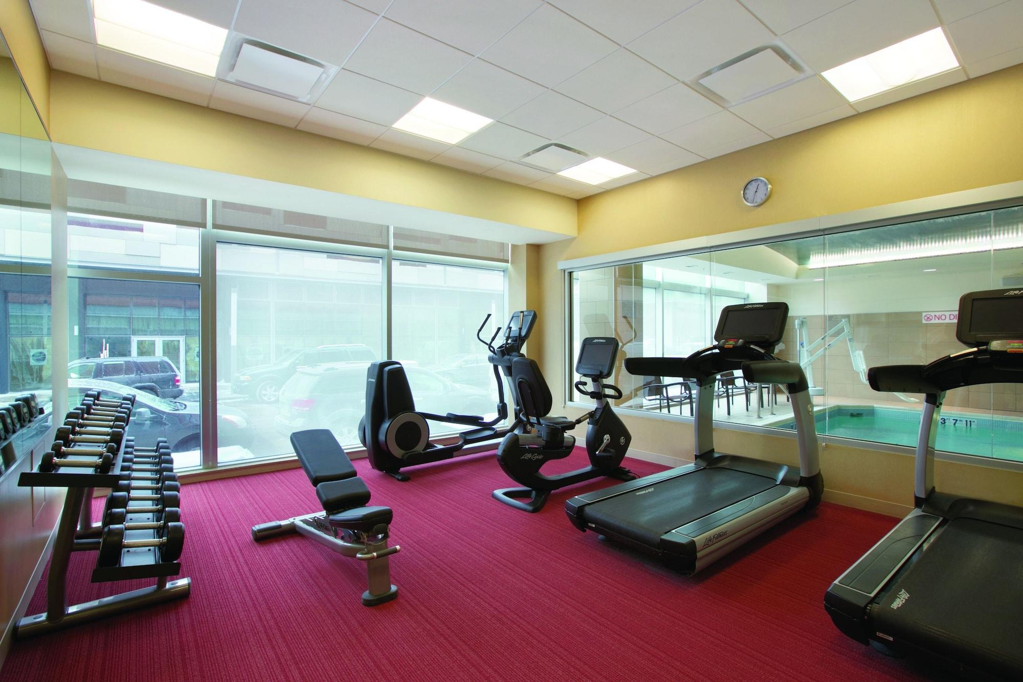 Gimnasio Hyatt Place Chicago-South/University Medical Center