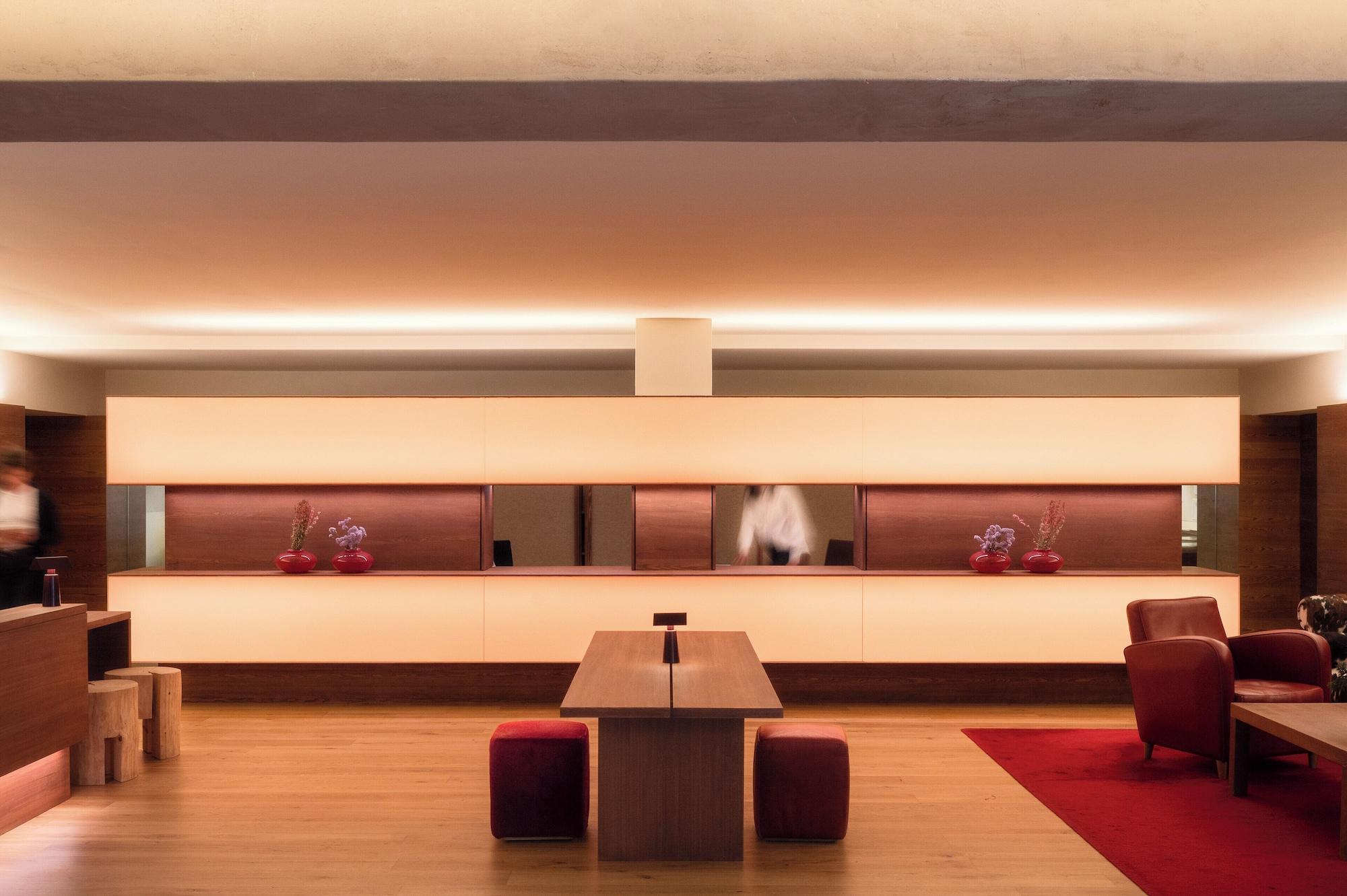 Vista Lobby vigilius mountain resort