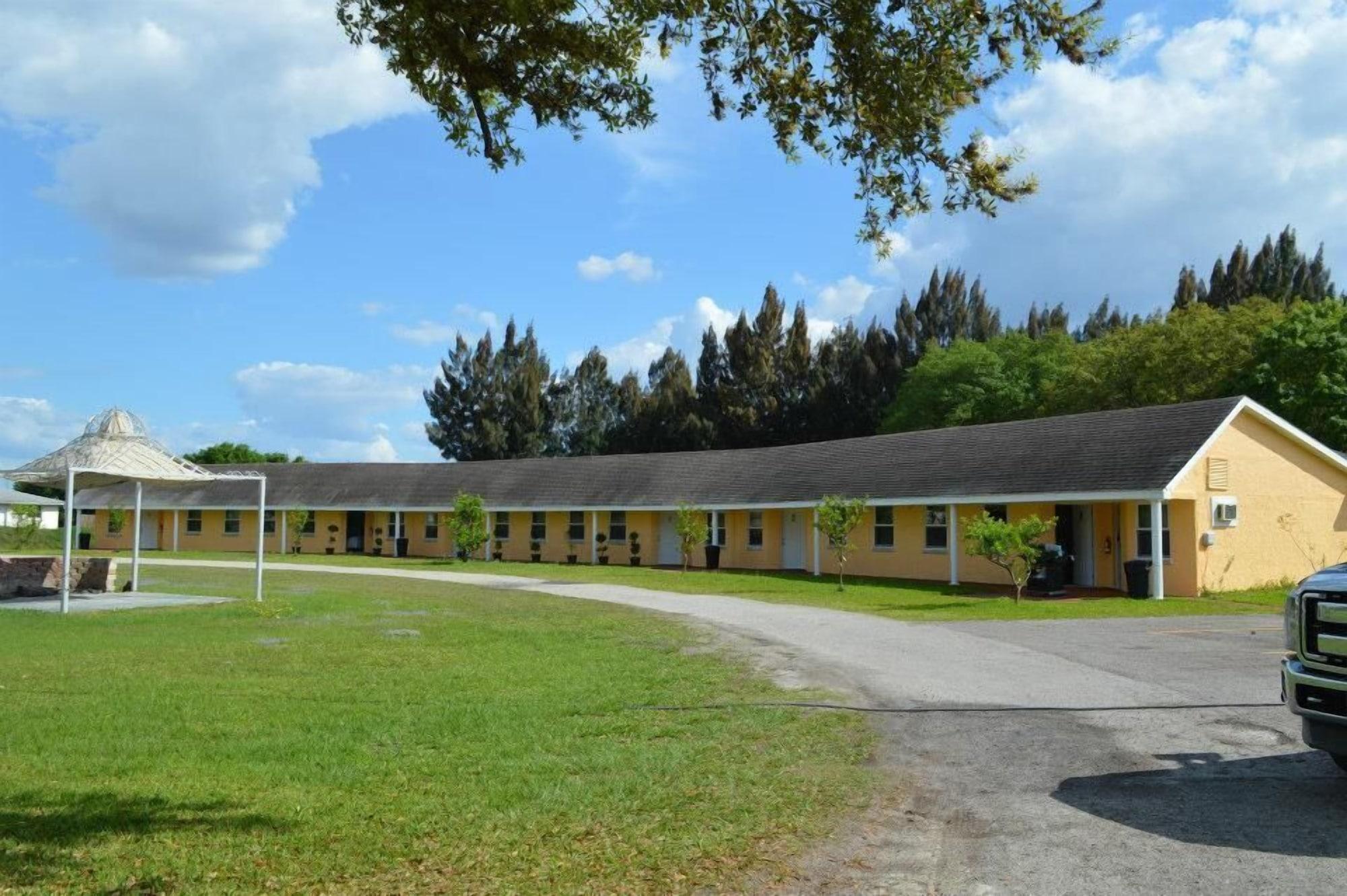 Varios Be Inn Punta Gorda