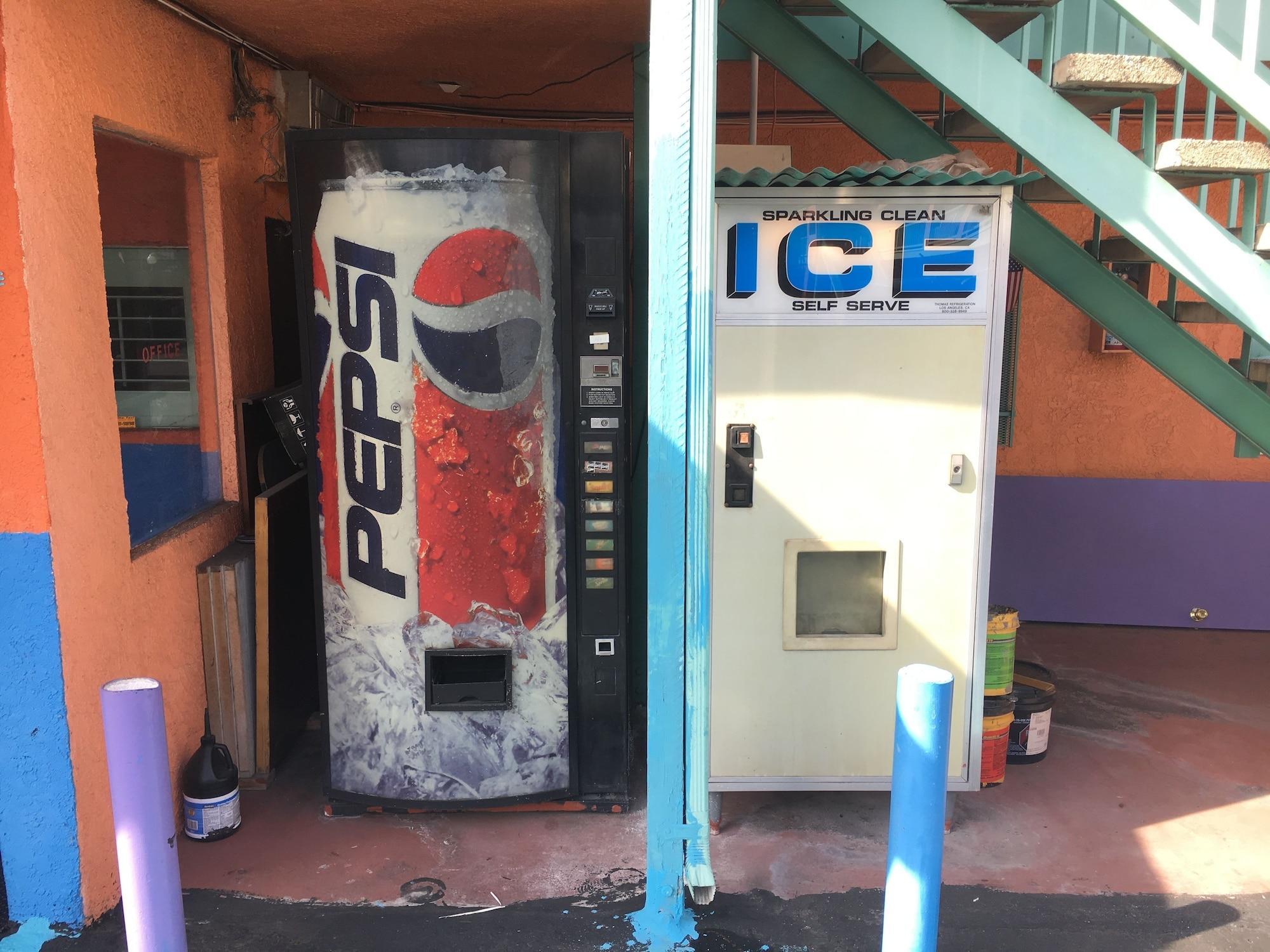 Instalaciones Recreativas Budget Motel
