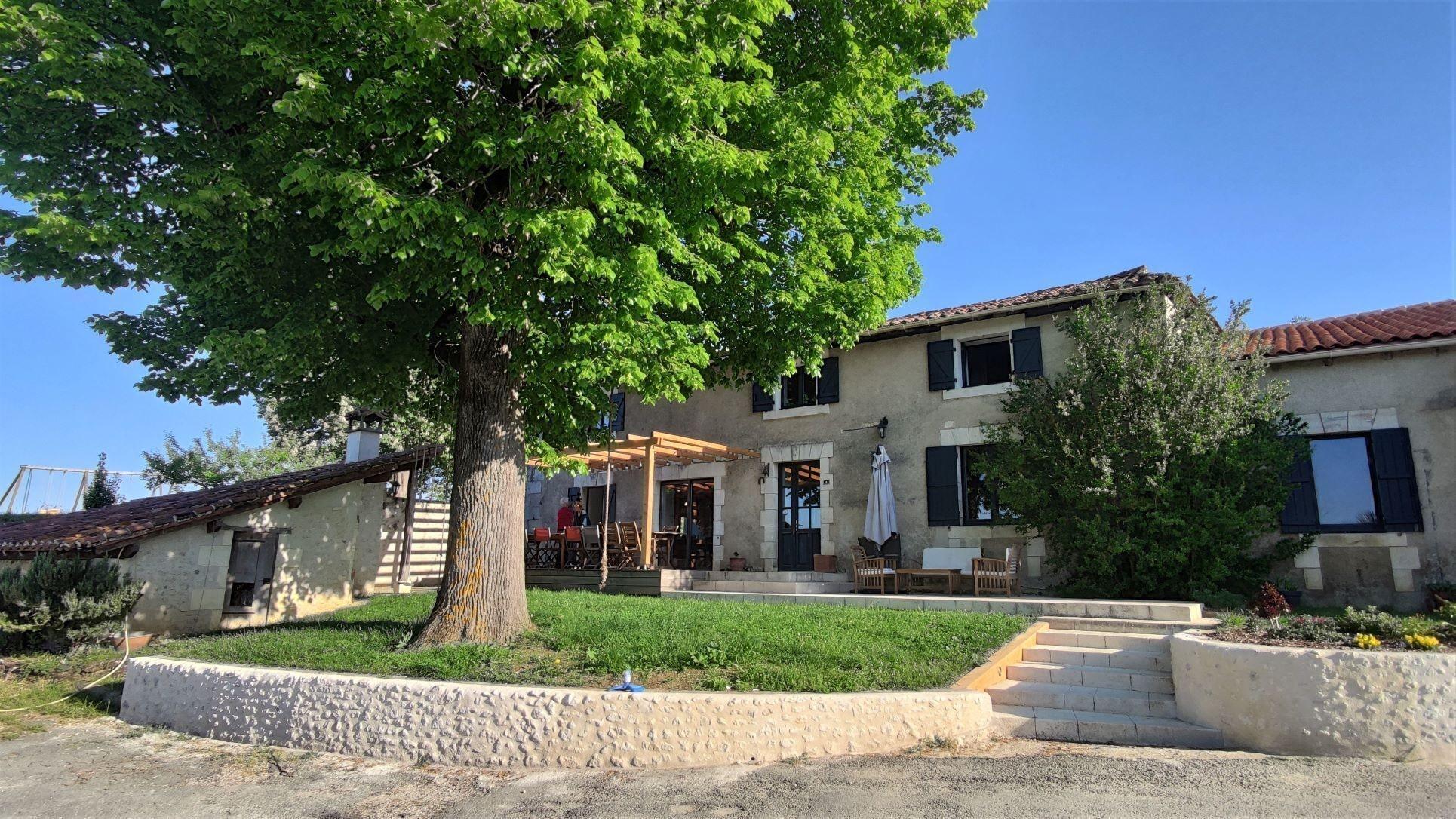 Vista Exterior Casa Sana