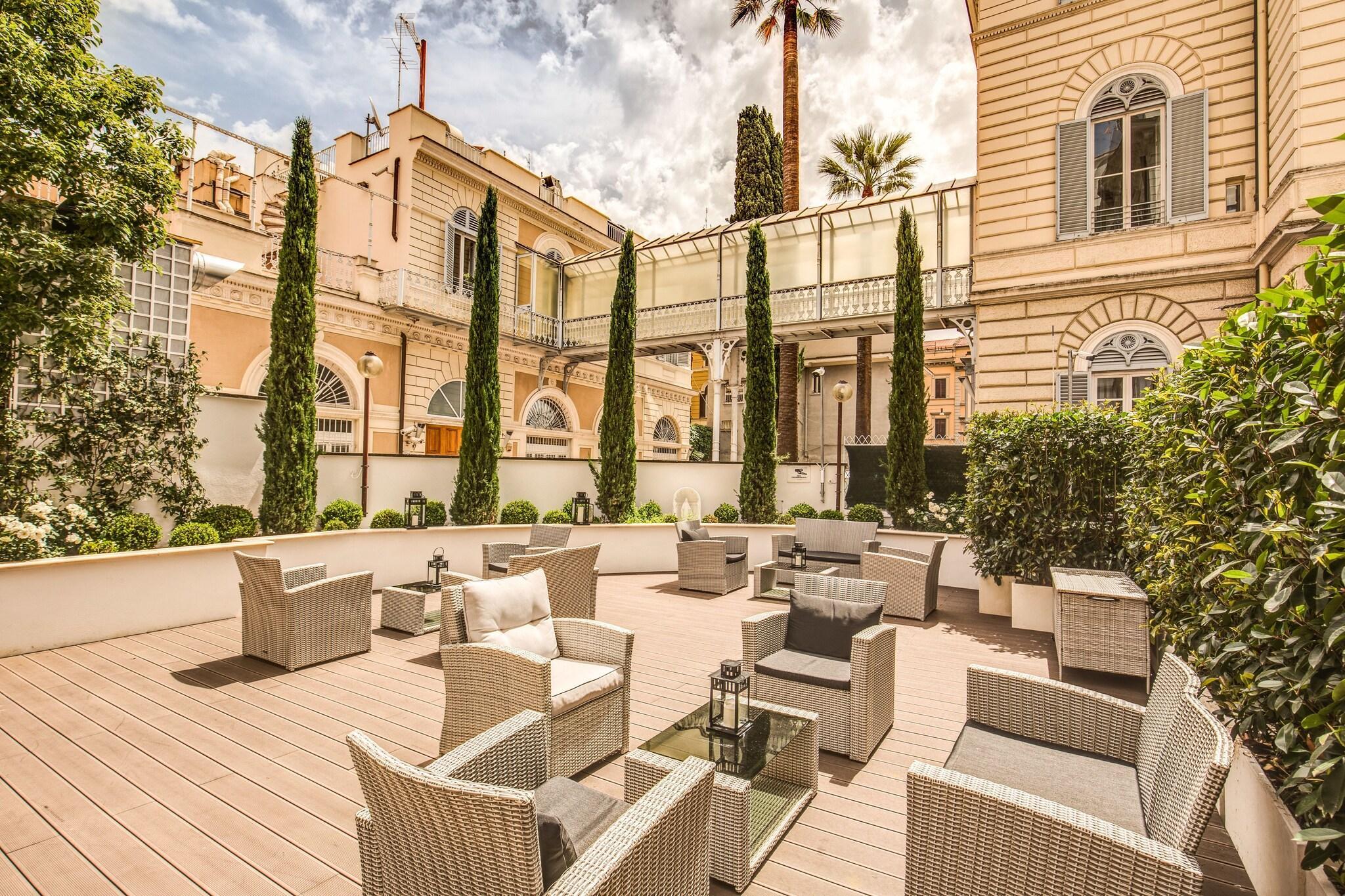 Varios The Liberty Boutique Hotel