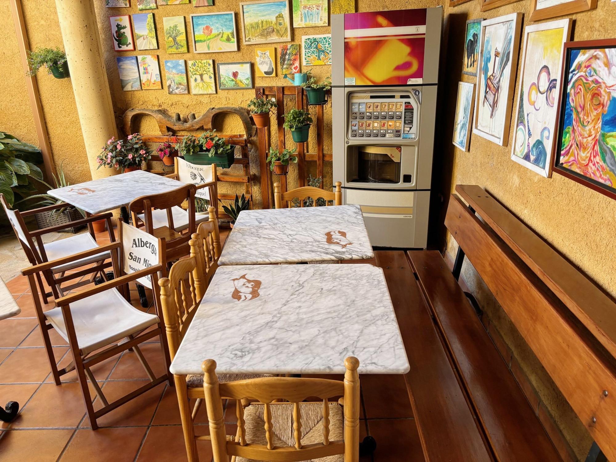 Vista Lobby DORMERO Albergue San Miguel