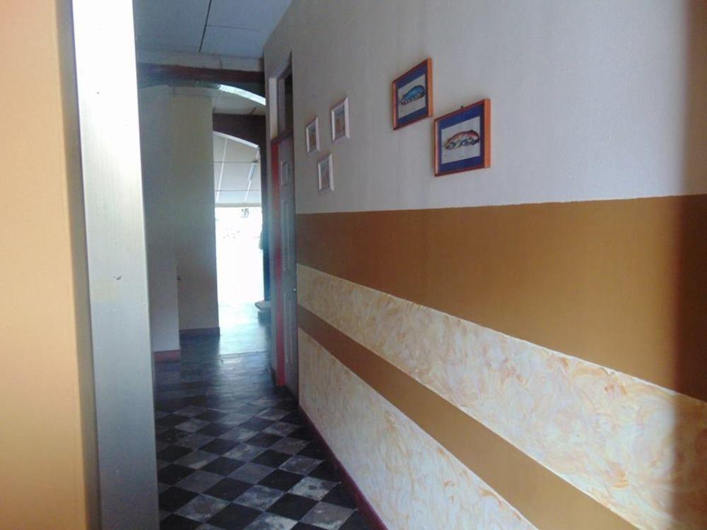 Varios Central Lodge