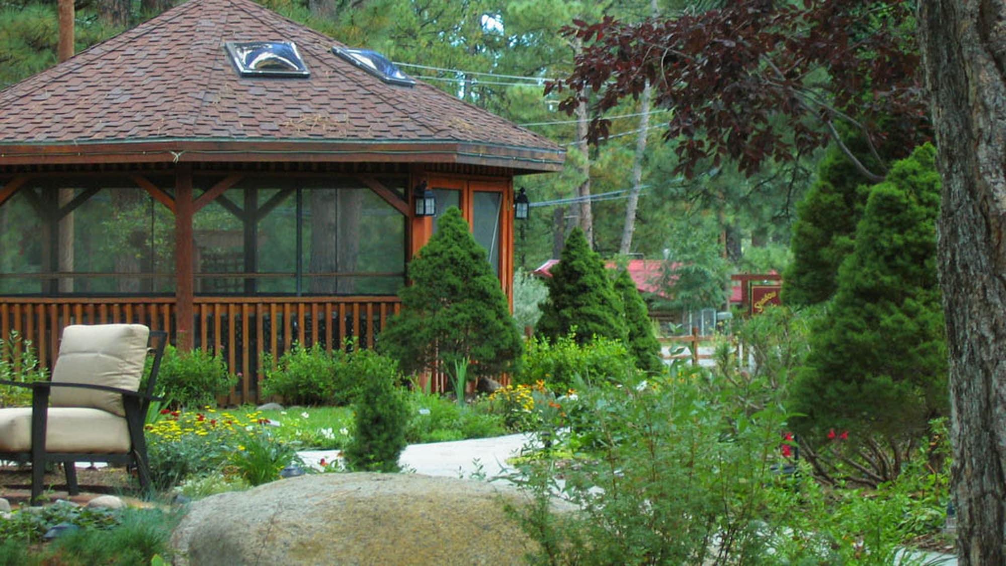 Spa Shadow Mountain Lodge and Cabins