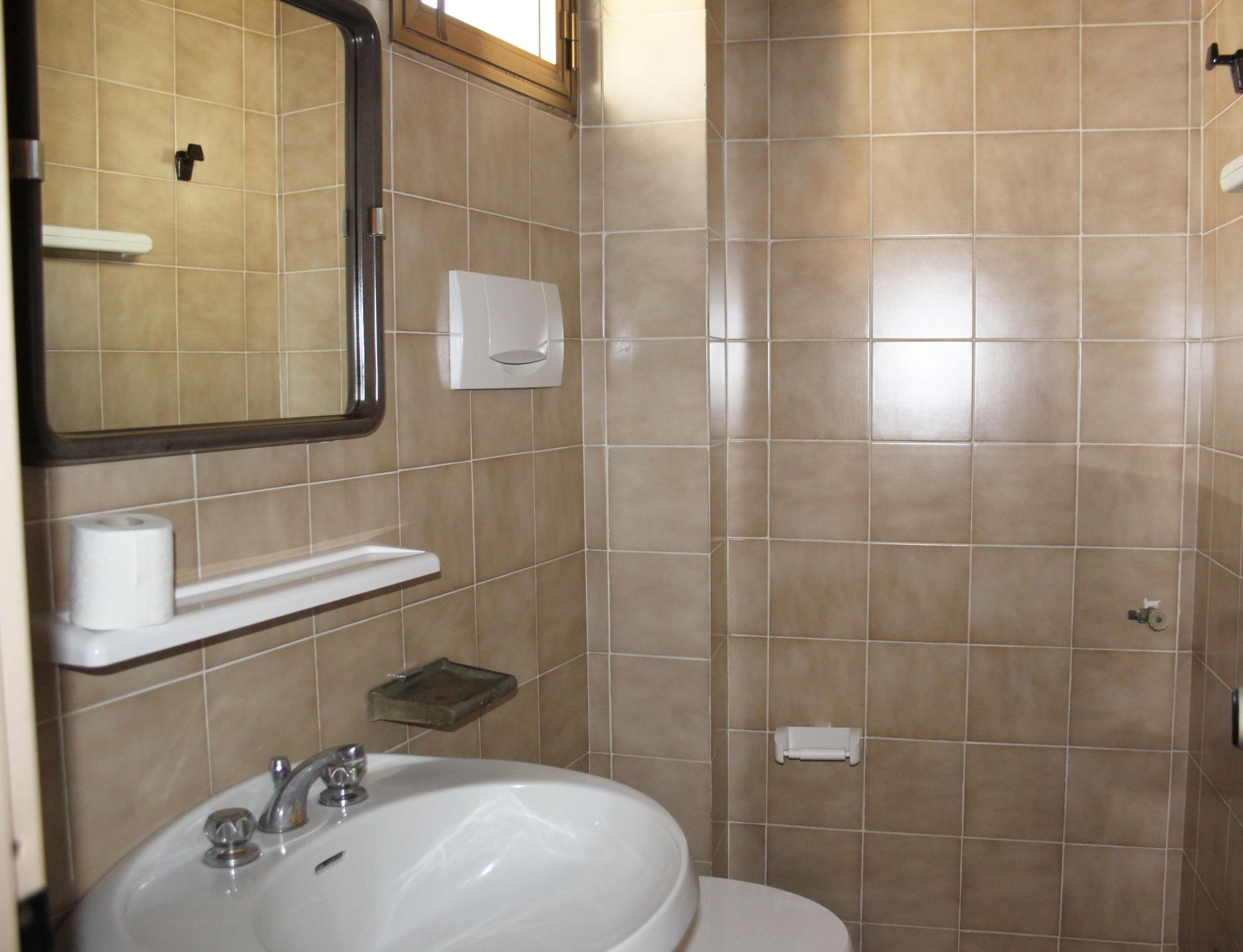 Equipamiento de Habitación Hotel Colombo