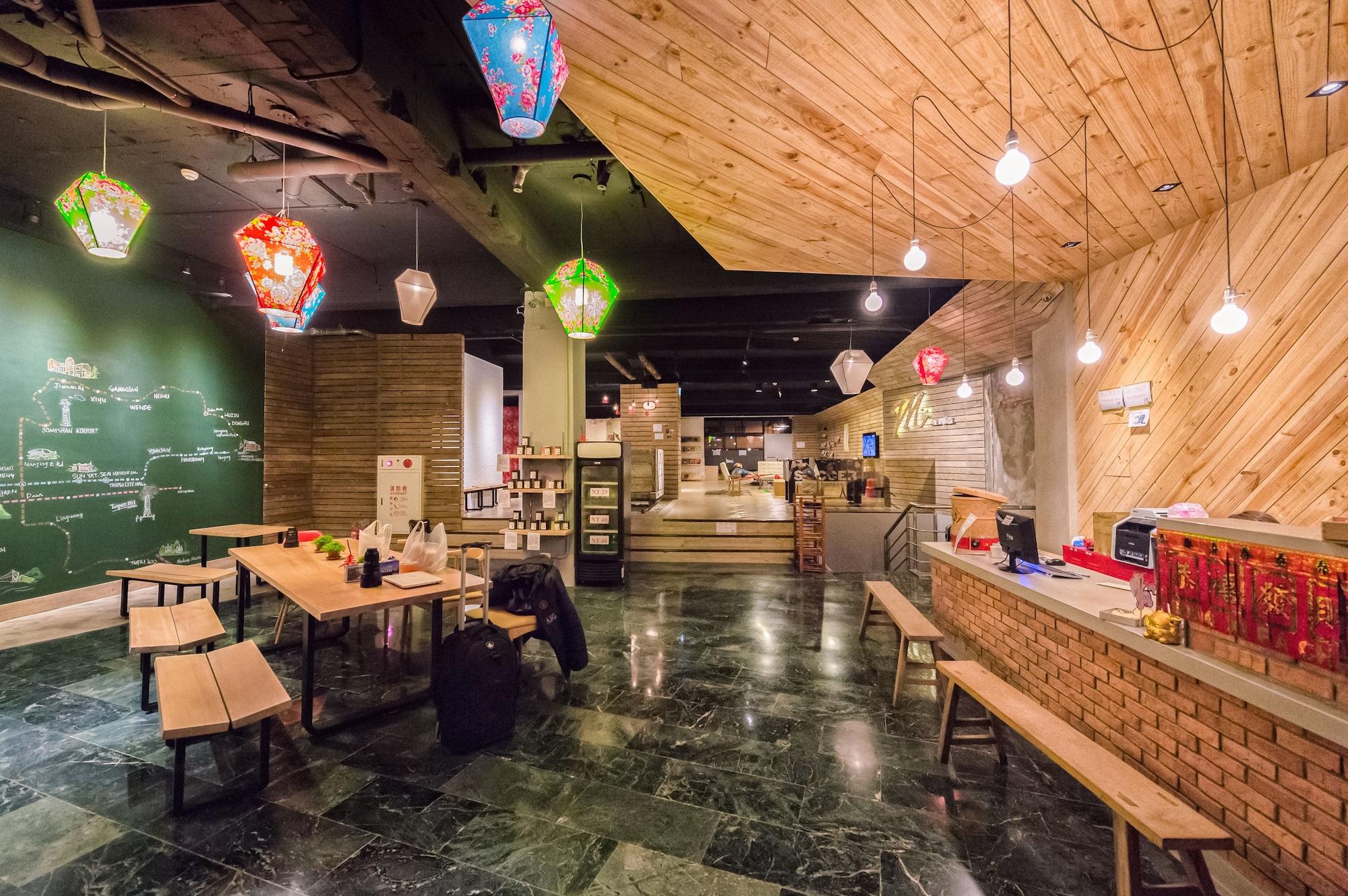 Vista Lobby MEANDER Taipei