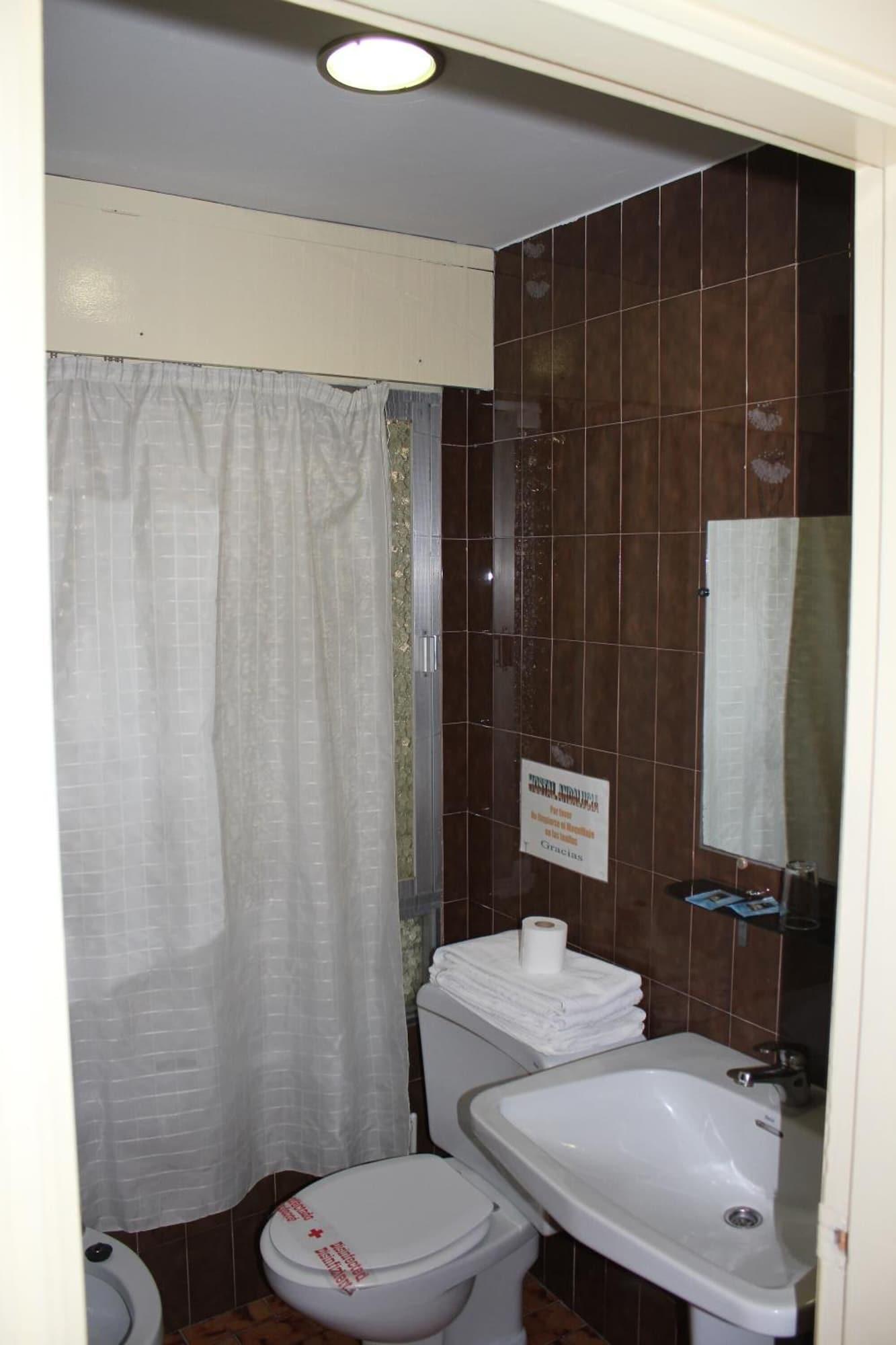 Equipamiento de Habitación Hostal Andalucía