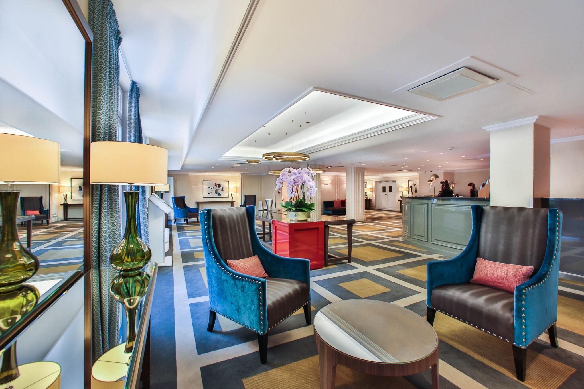 Vista Lobby Fraser Suites Le Claridge Champs-Elysées