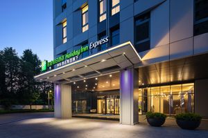 Alojamiento - Holiday Inn Express Shanghai Changfeng Park by IHG