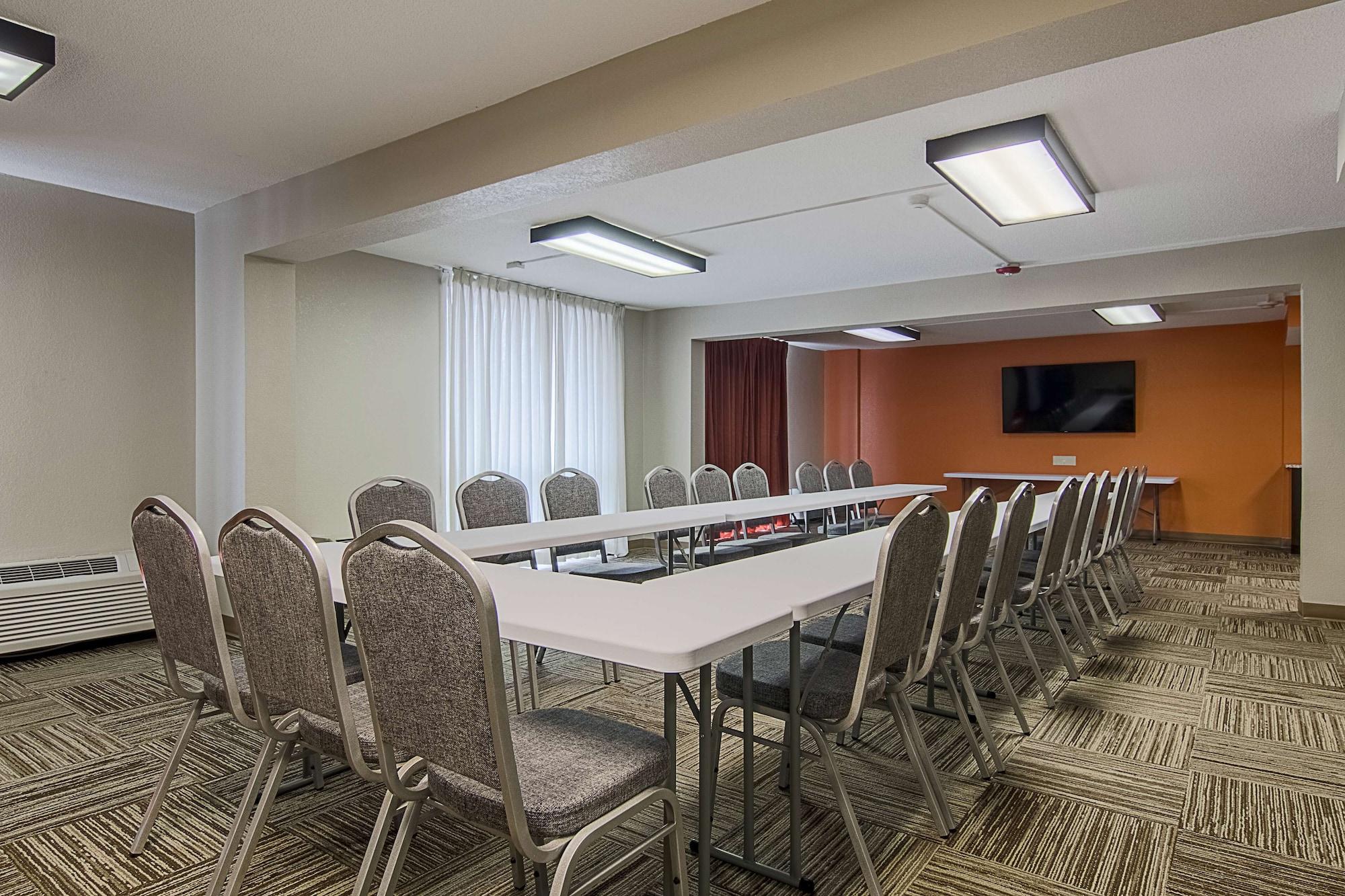 Sala de Reuniones Motel 6 Atlanta, GA - Atlanta Airport