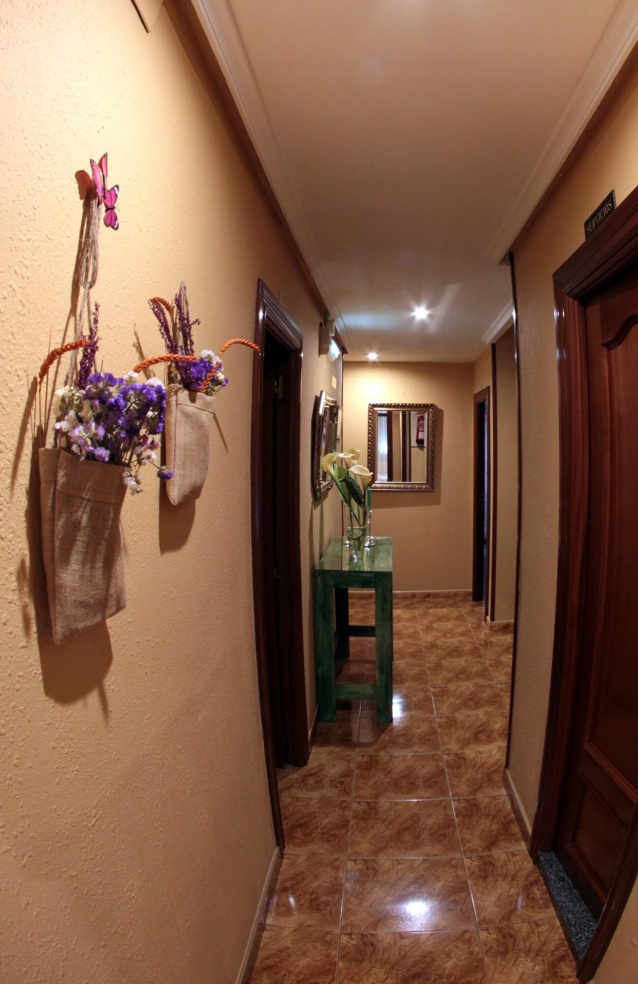 Equipamiento de Habitación Hostal Pachin