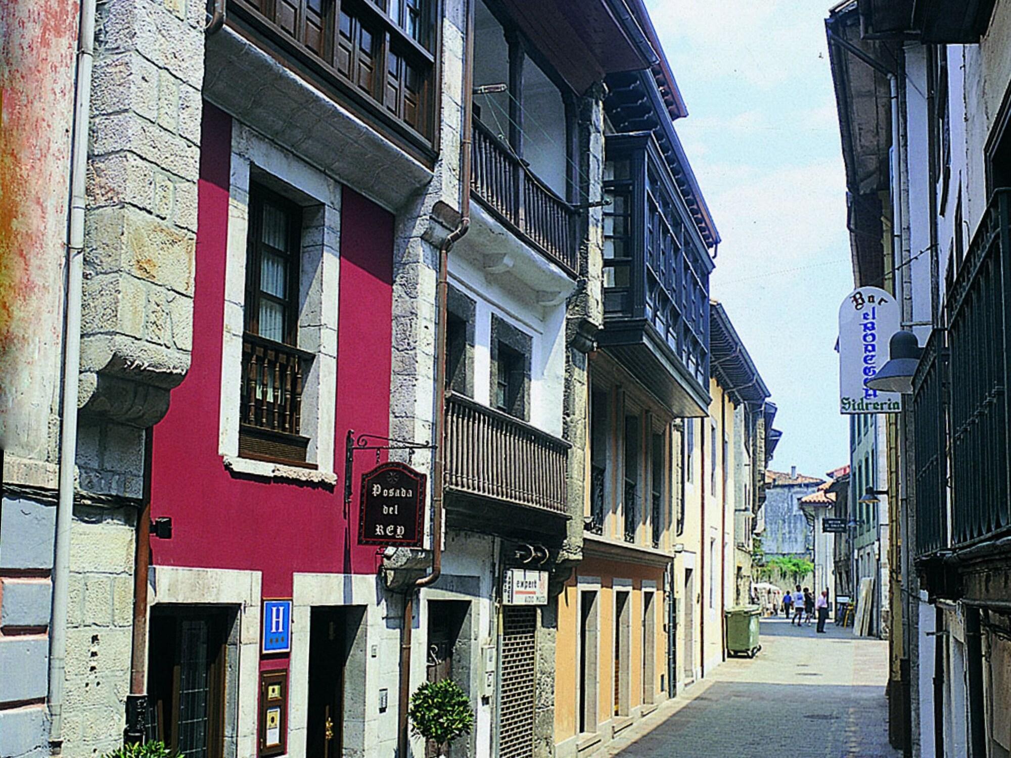 Vista Exterior Hotel La Posada del Rey