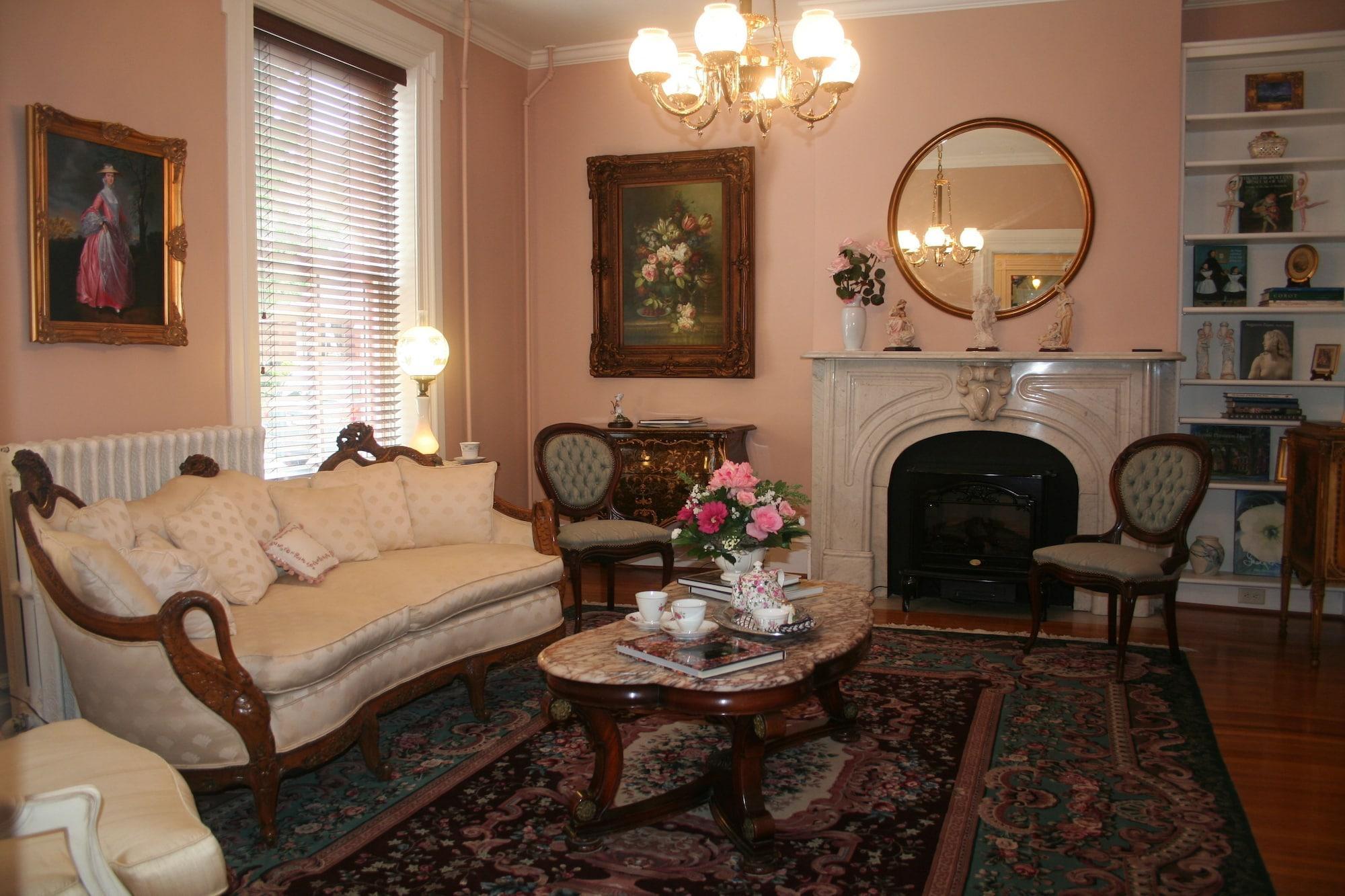 Vista Lobby The Swope Manor Bed & Breakfast