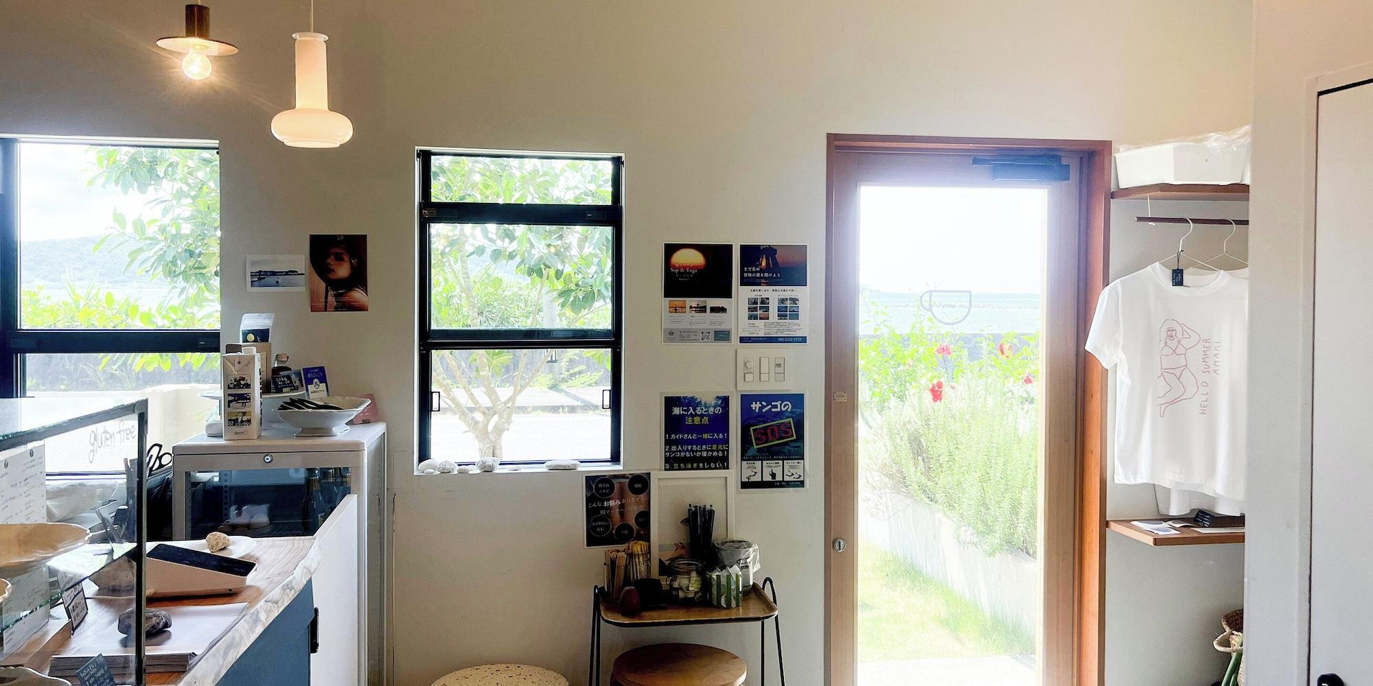 Bar/Salón HOLLY CAMP CASA