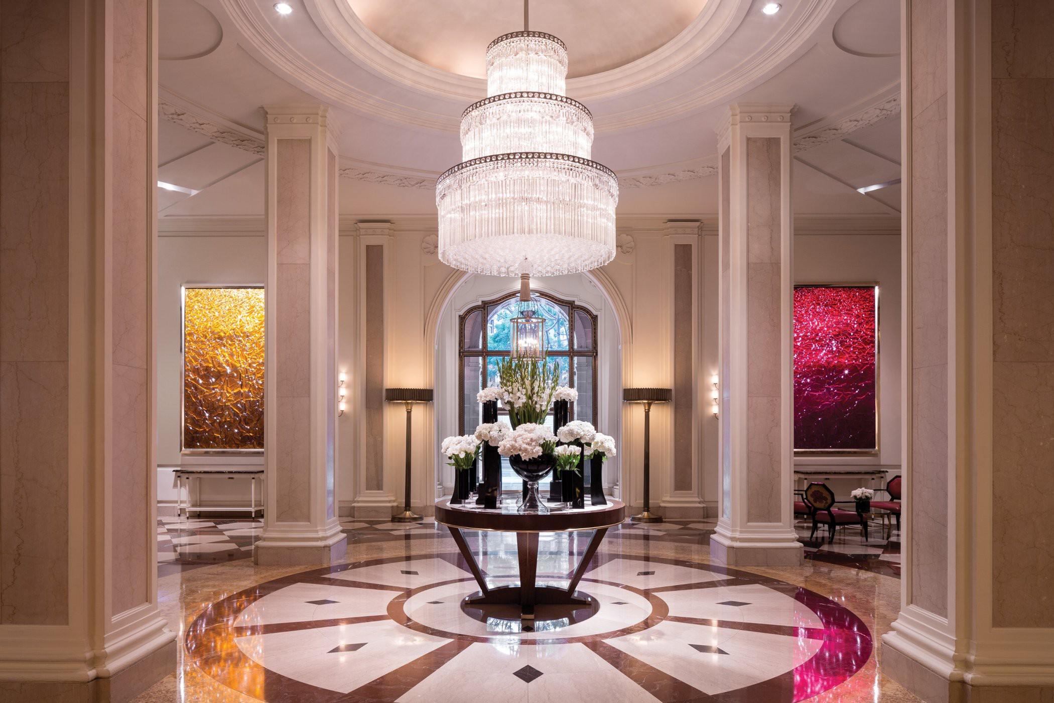 Vista Lobby Beverly Wilshire, Beverly Hills, A Four Seasons Hotel