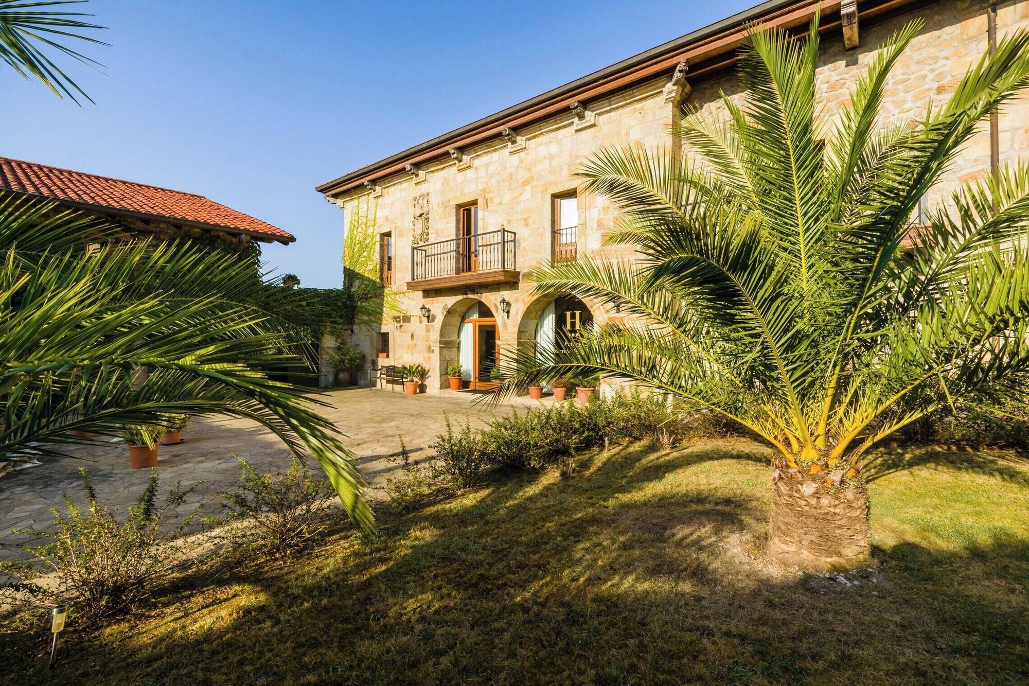 Vista Exterior Palacio García Quijano