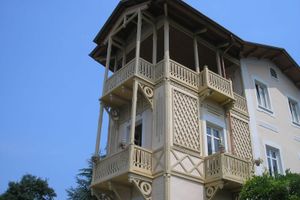 Alquiler Vacacional - VINTAGE HOUSE IN THE PARK ON THE HILL NEAR THE CITY CENTER
