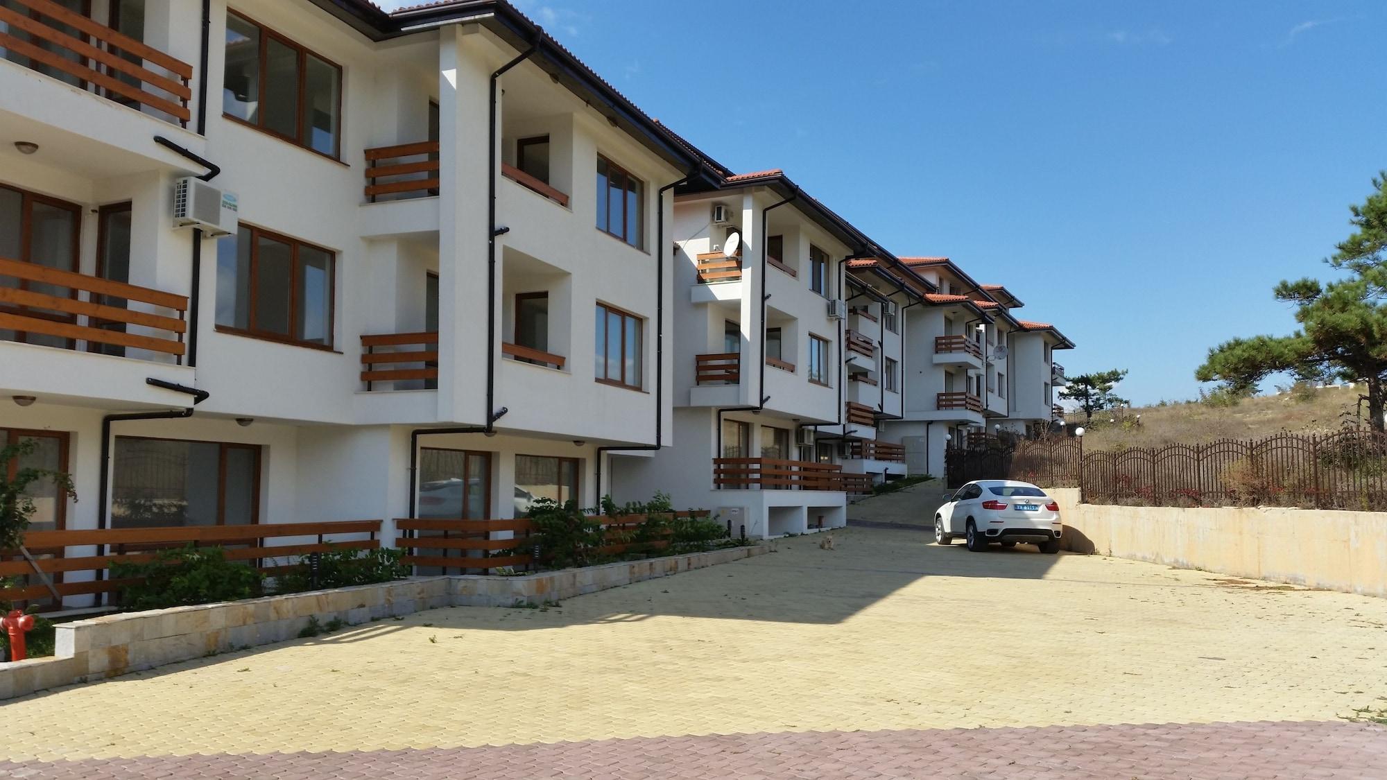 Vista Exterior Festa Gardenia Hills