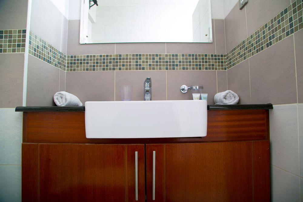 Set de Habitación Batians Peak Serviced Apartments