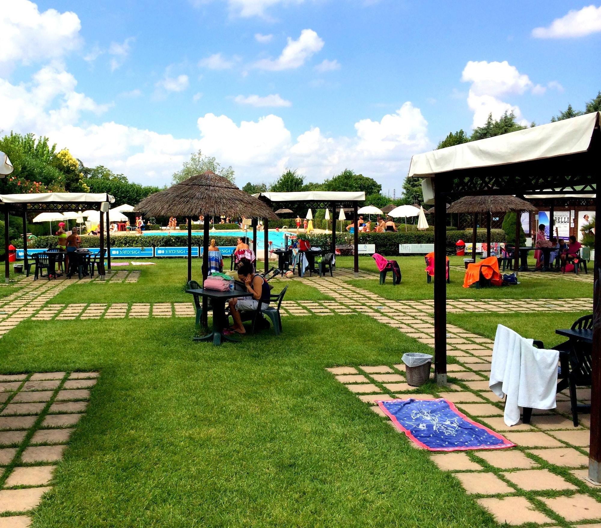 Instalaciones Recreativas Hotel Cristallo