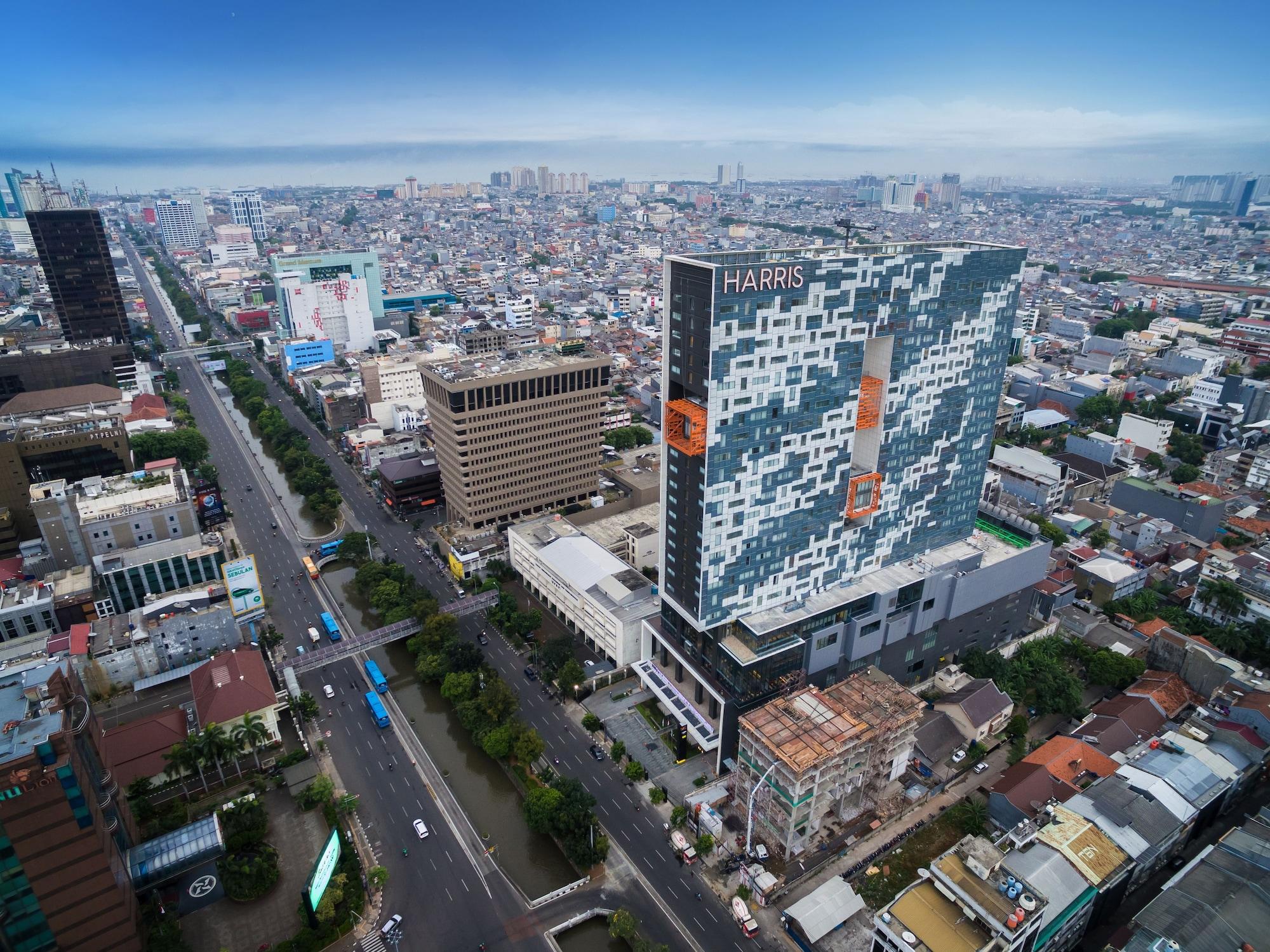 Vista Exterior Vertu Harmoni Jakarta