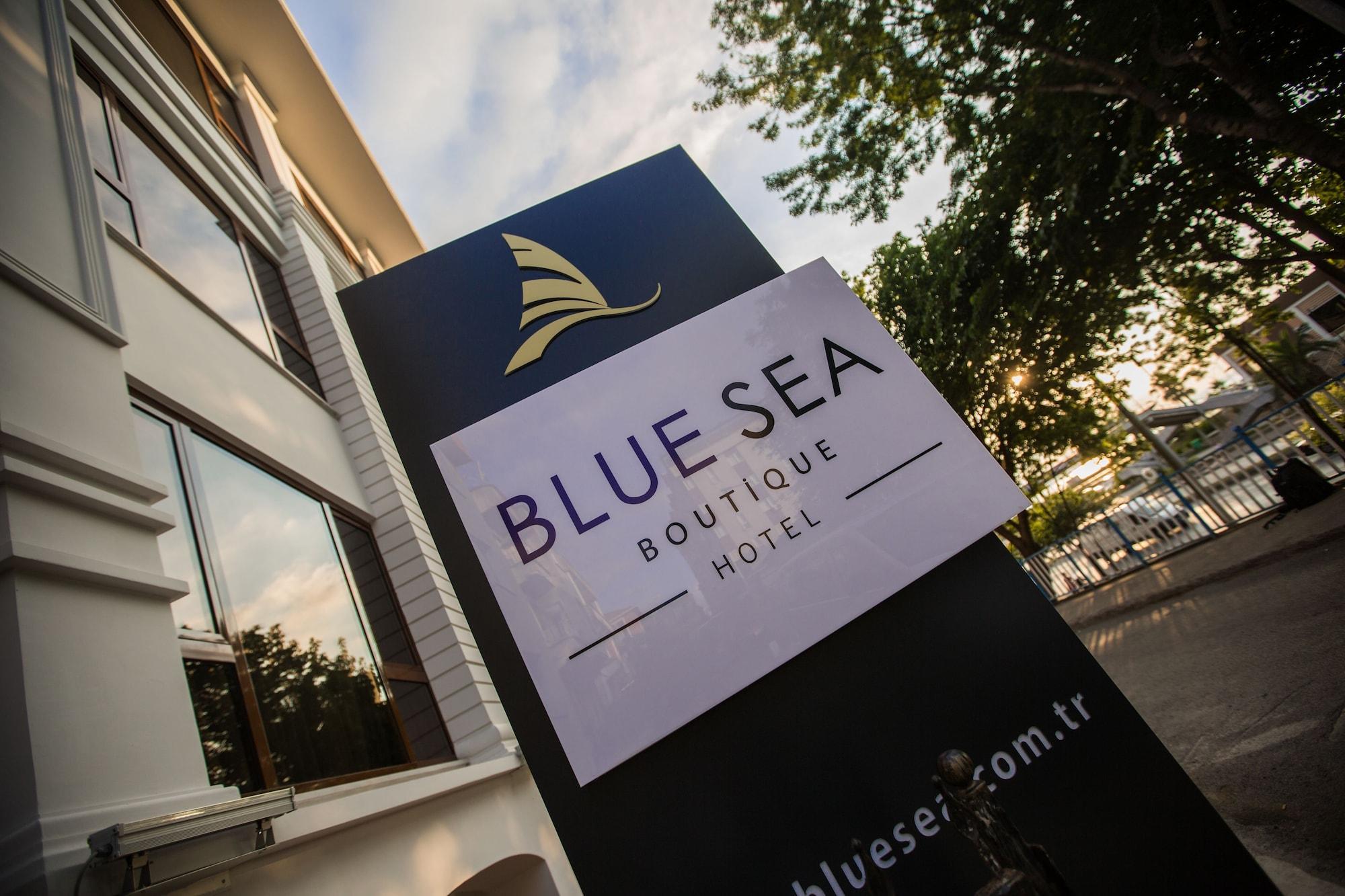 Vista Exterior Blue Sea Hotel
