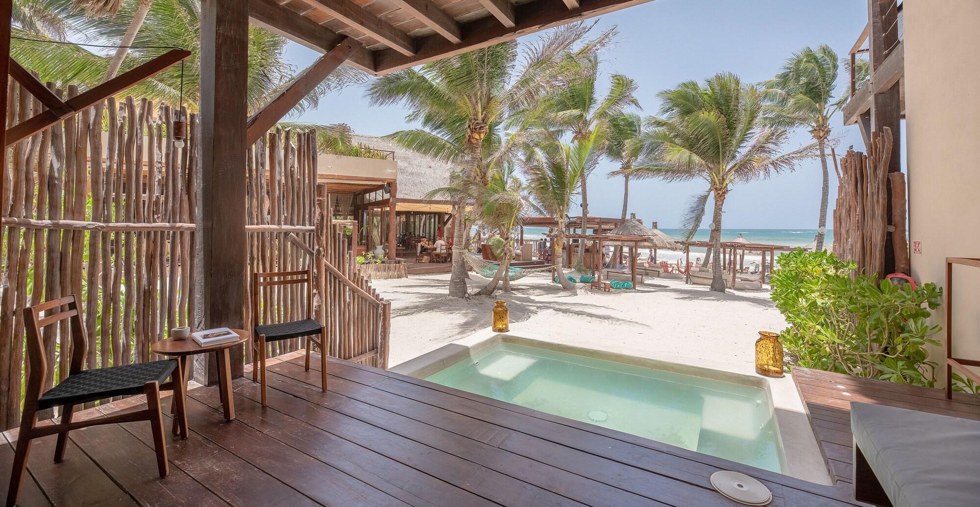 Vista Exterior La Zebra Tulum - a Small Luxury Hotel