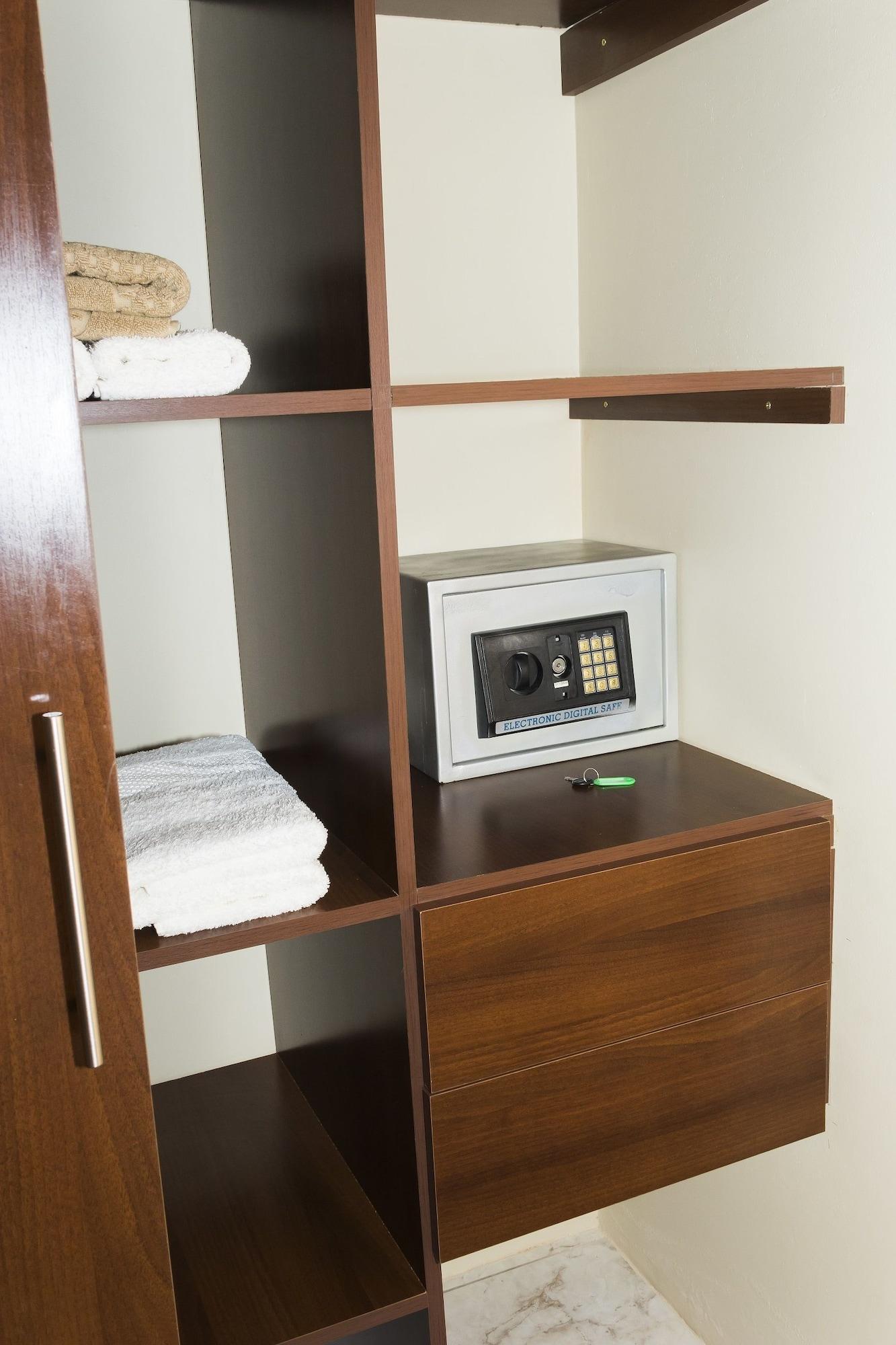 Set de Habitación El Suto Aparthotel