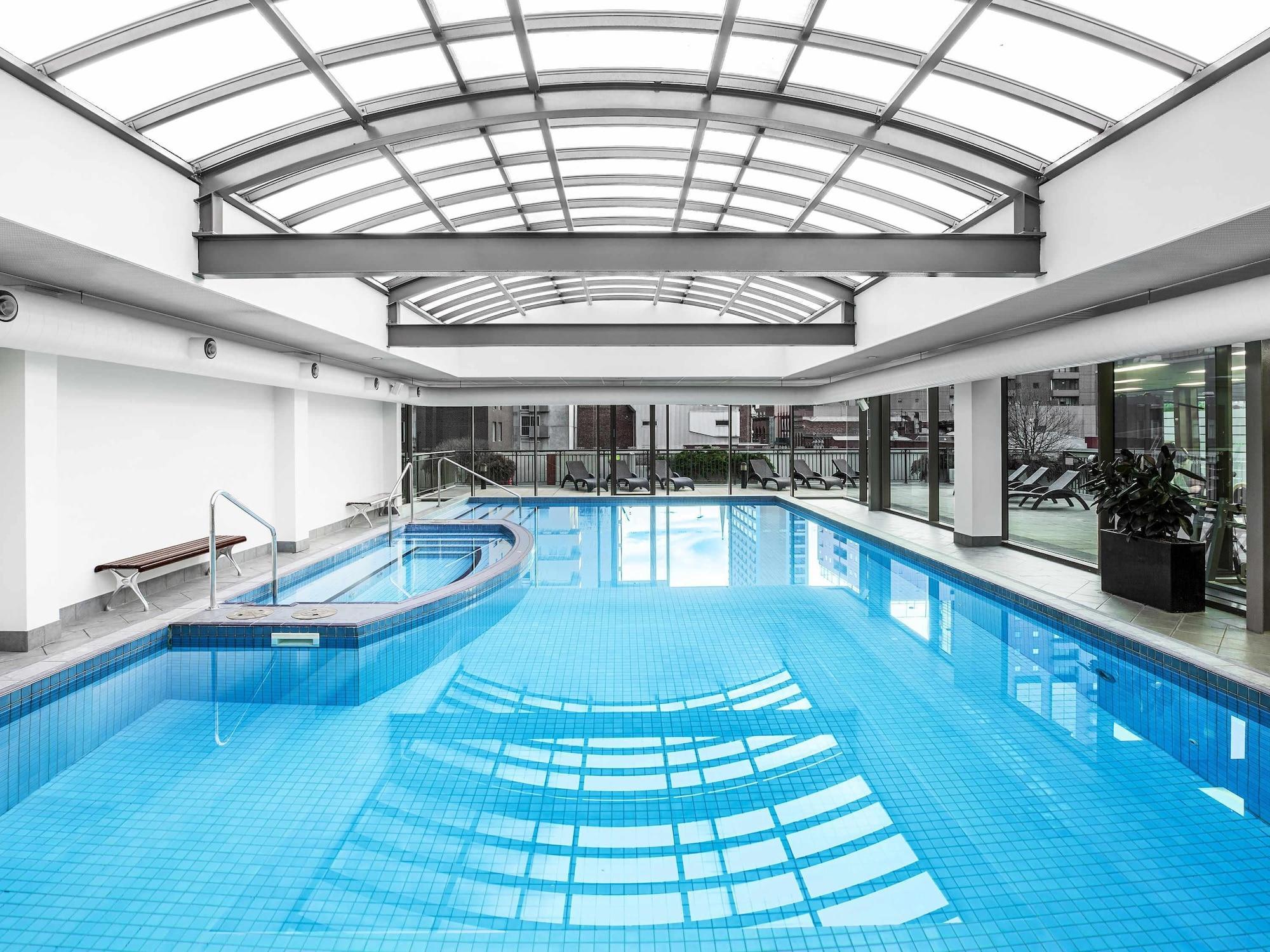 Vista Piscina Mantra on Russell Melbourne