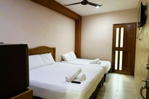 Alquiler Vacacional - Casa la roca 3, family room, A/C, wifi, with minibar and pool access
