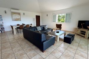 Arriendo temporal - VERY QUIET SPACIOUS VILLA, SEA AND MOUNTAIN VIEWS, 500M FROM THE BEACH