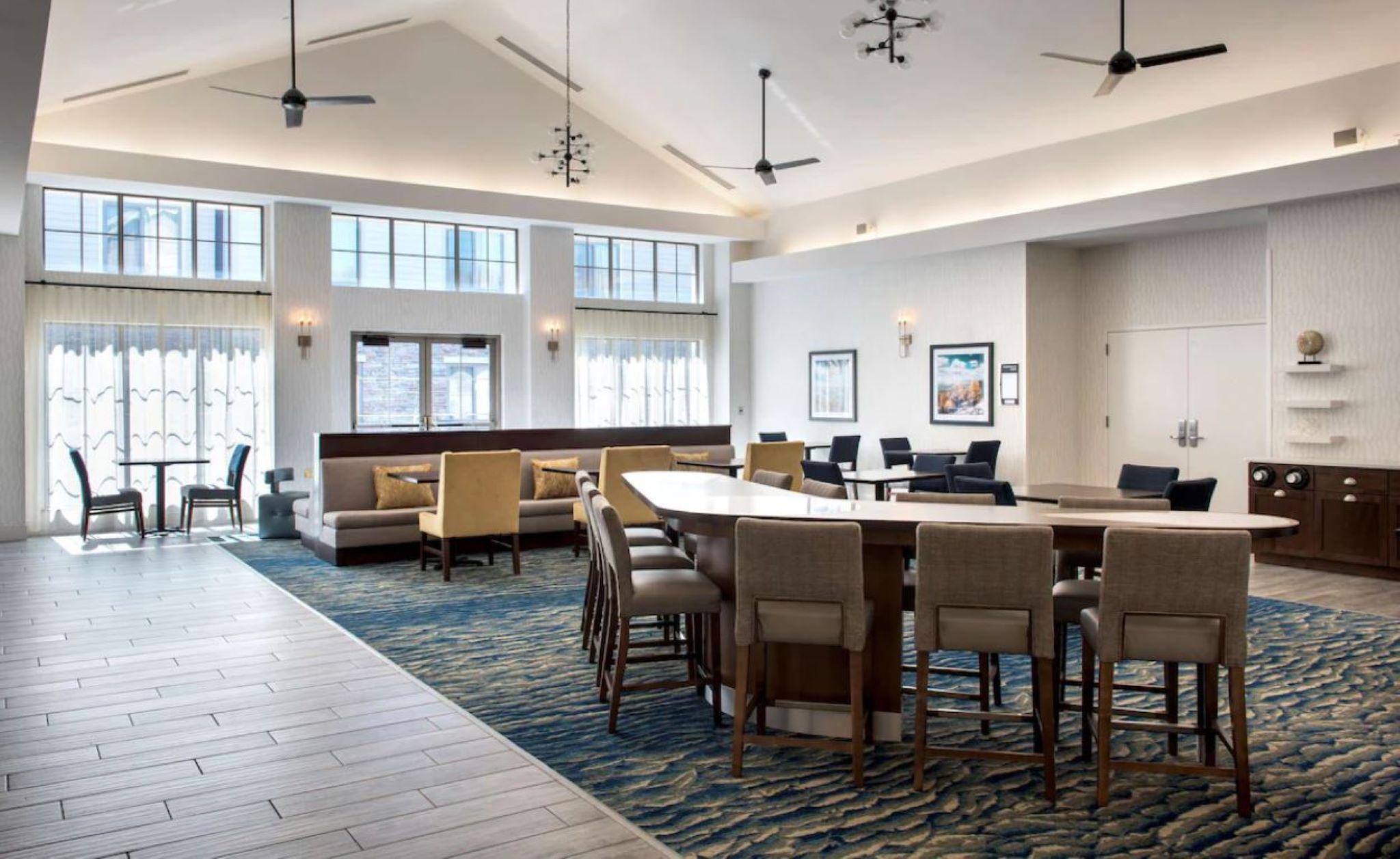 Vista Lobby Homewood Suites by Hilton Newburgh-Stewart Airport