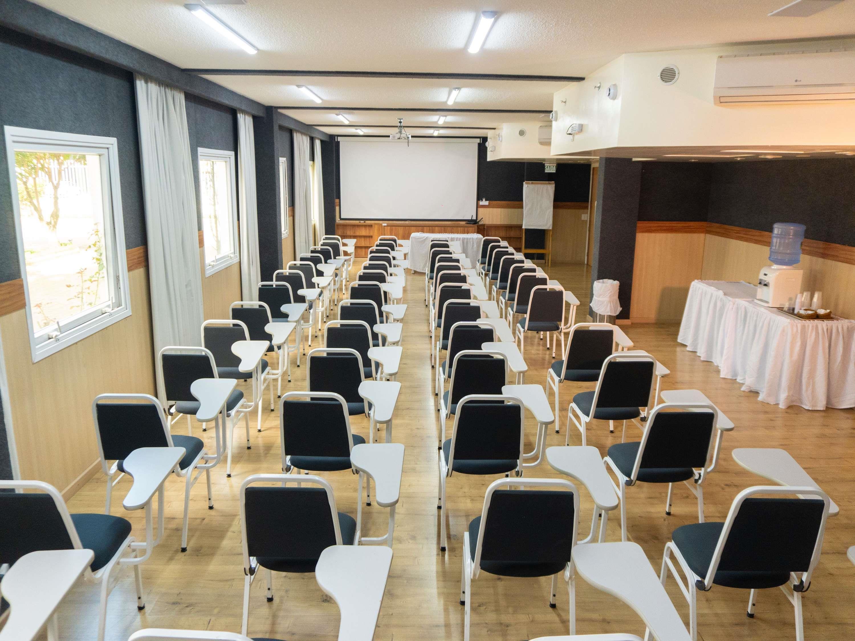 Centro de Negocios Ibis Vitoria Da Conquista