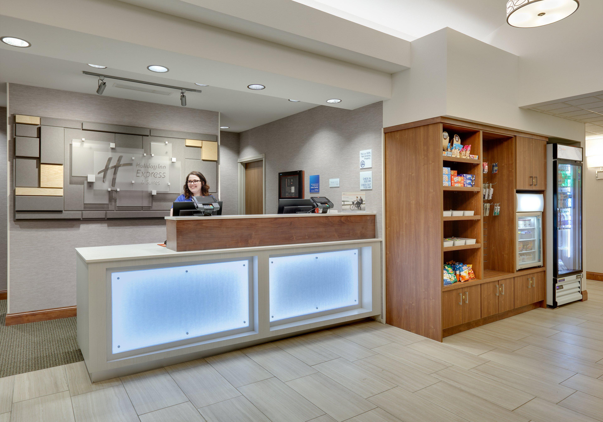 Vista Lobby Holiday Inn Express Mitchell by IHG