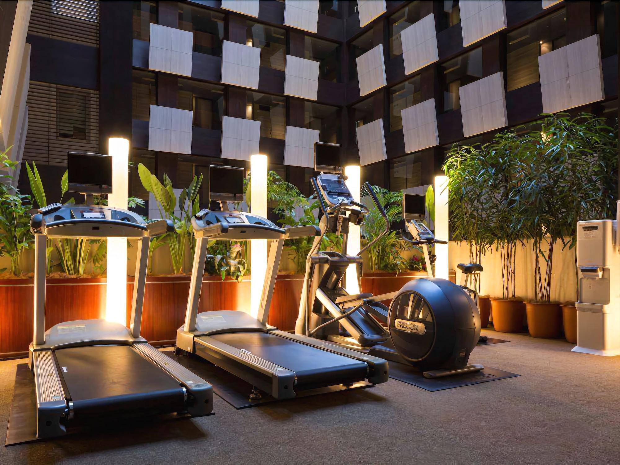 Vista Lobby Hotel Metropolitan Tokyo Marunouchi