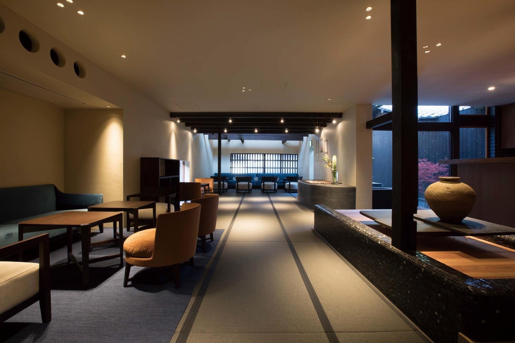 Vista Lobby SOWAKA