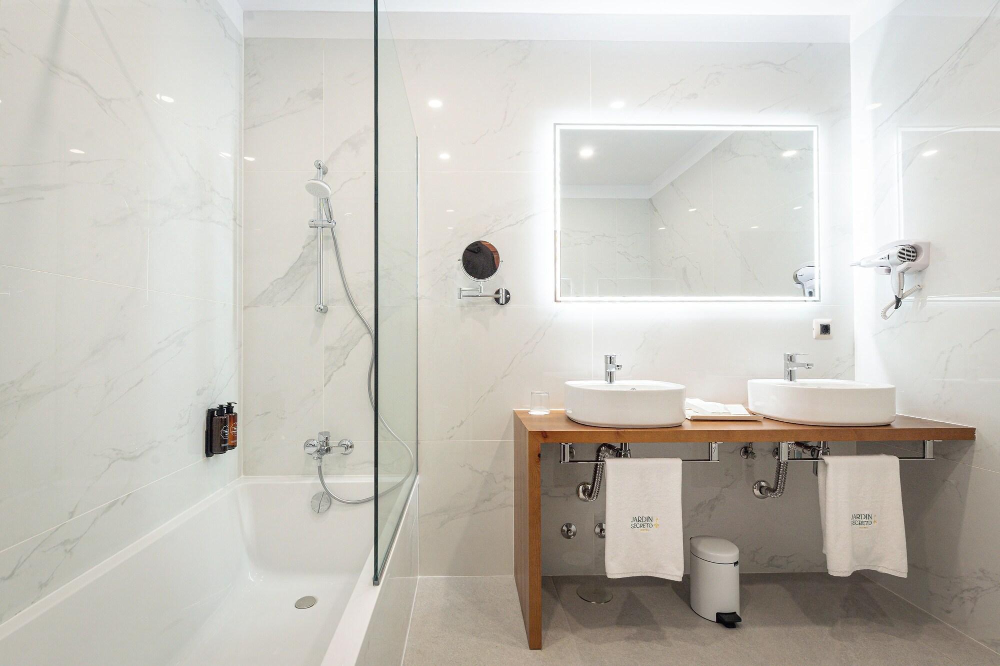 Equipamiento de Habitación Hotel Jardin Secreto