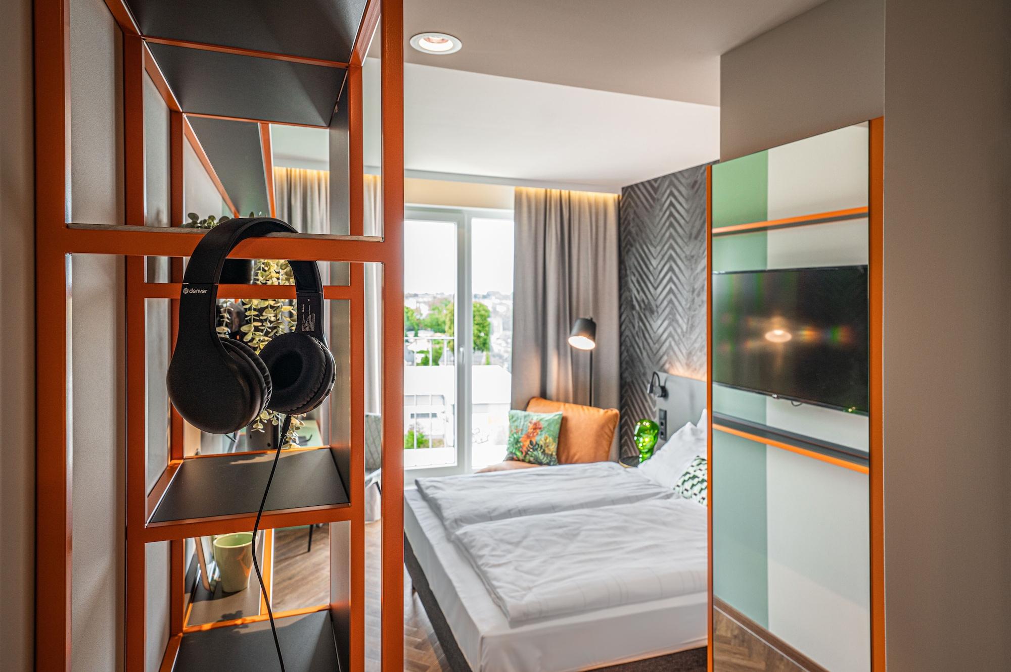 Hotel Loginn Hotel Berlin Airport