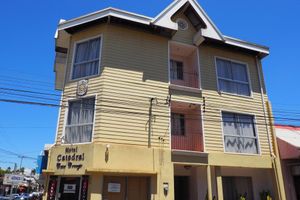 Alojamiento - Hotel Catedral Casa Cornejo
