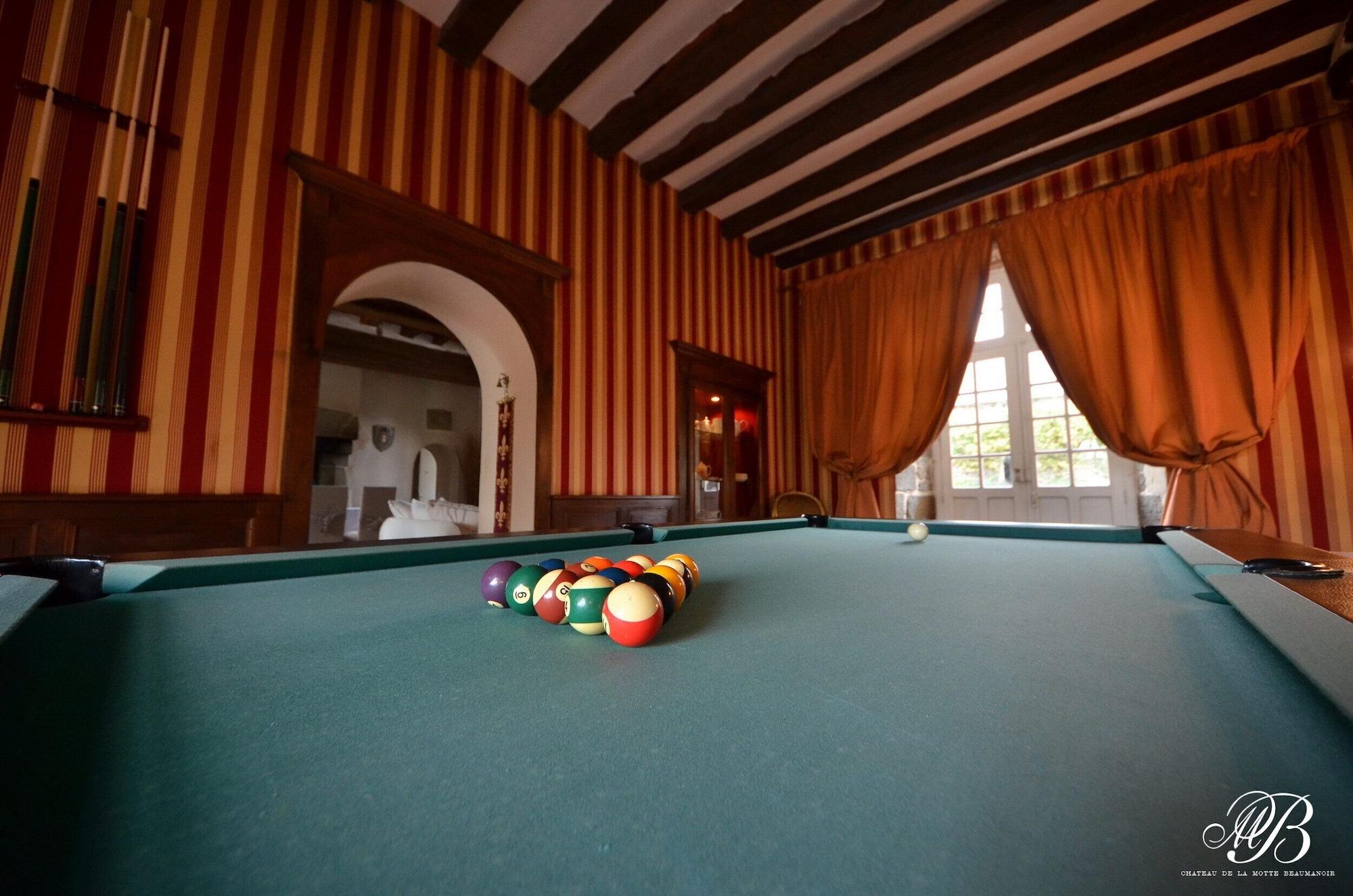 Instalaciones Recreativas Château de la Motte Beaumanoir