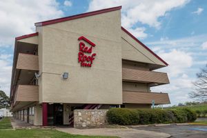 Alojamiento - Red Roof Inn Jackson Downtown - Fairgrounds