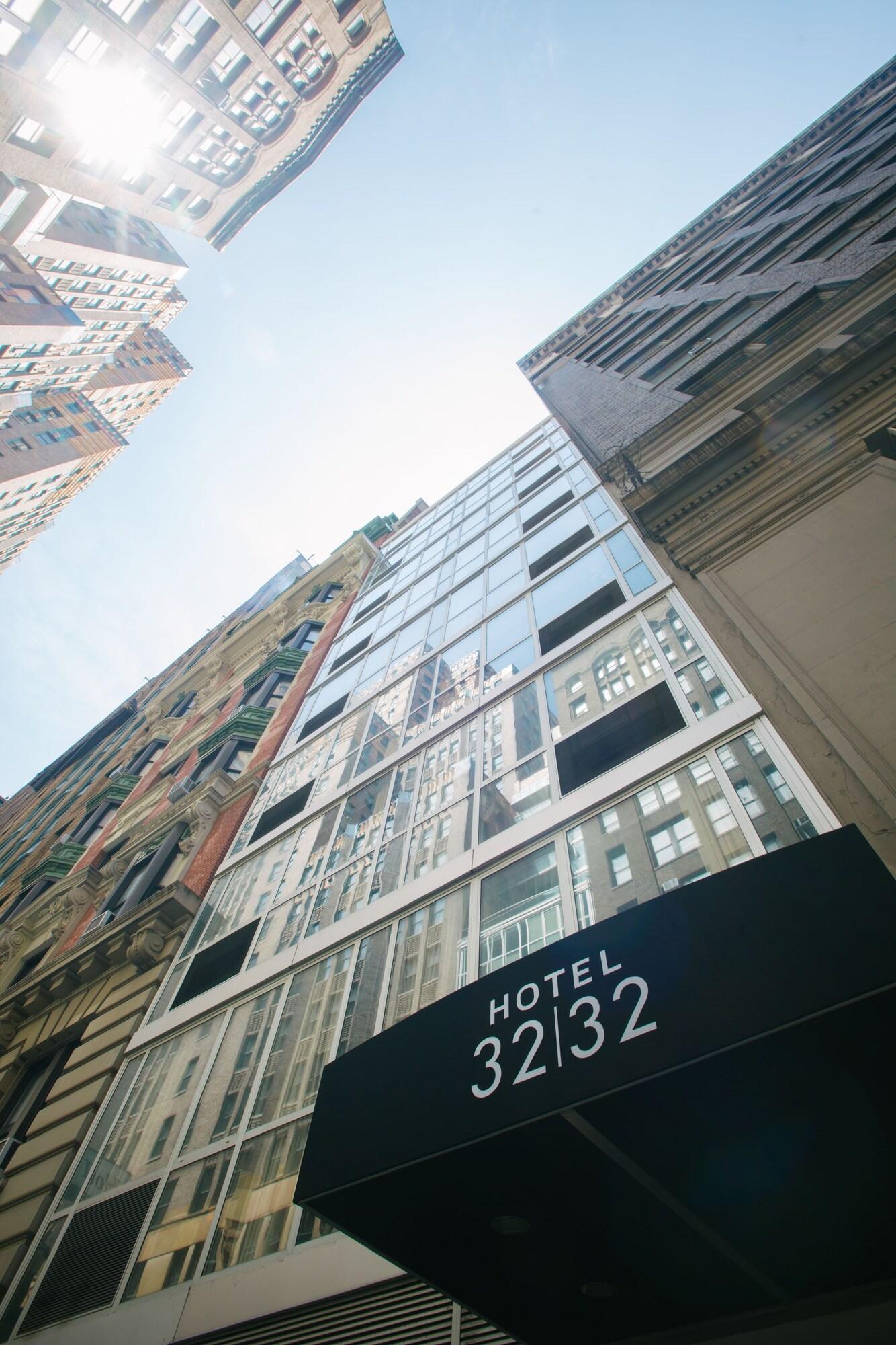Vista Exterior Hotel 32 32