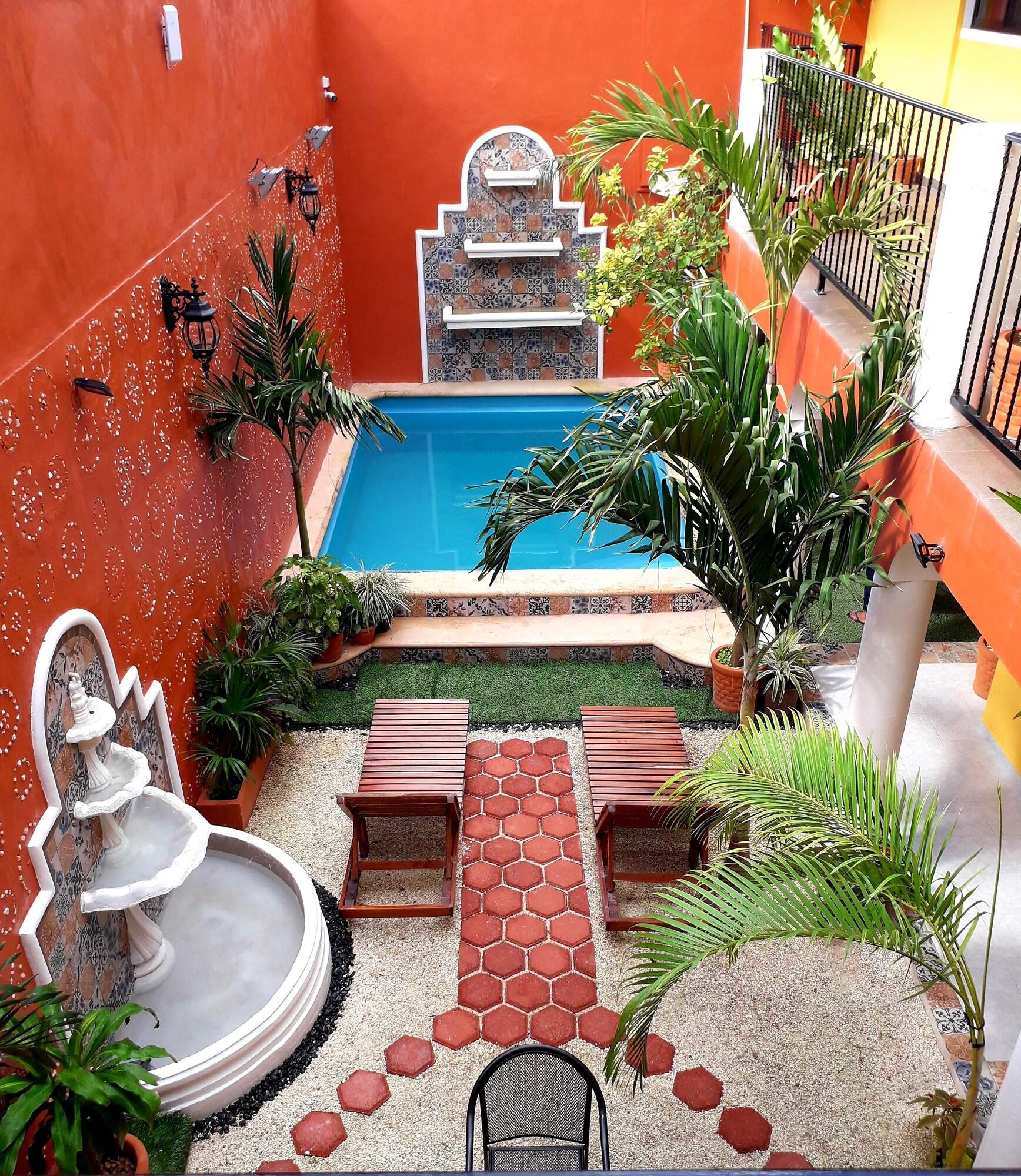 Varios Hotel Peregrina