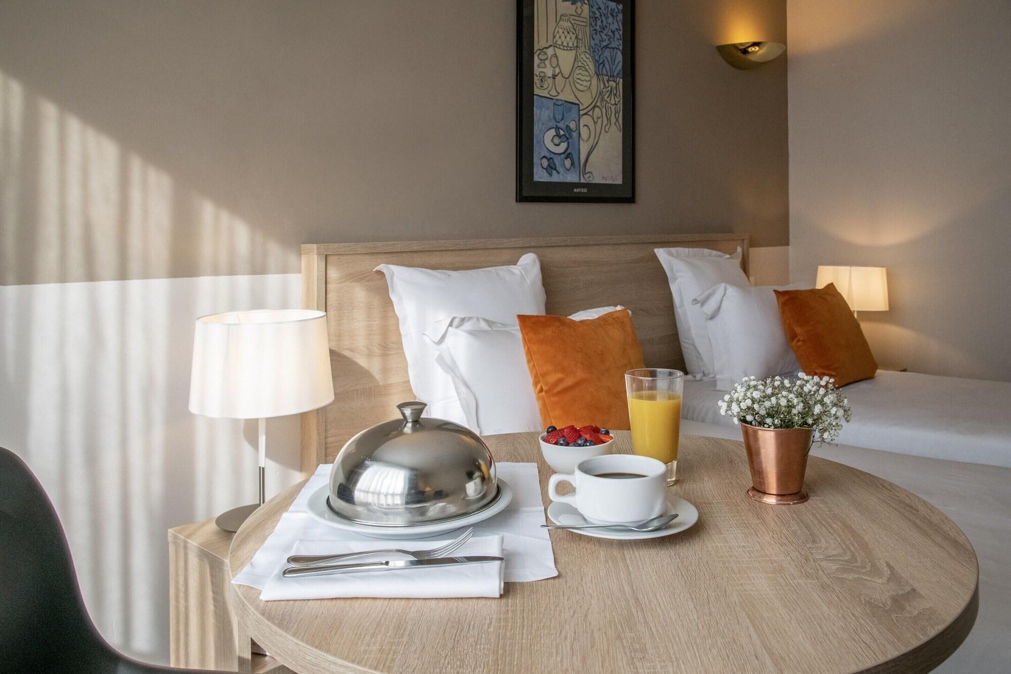 Habitación Hotel Amarante Cannes