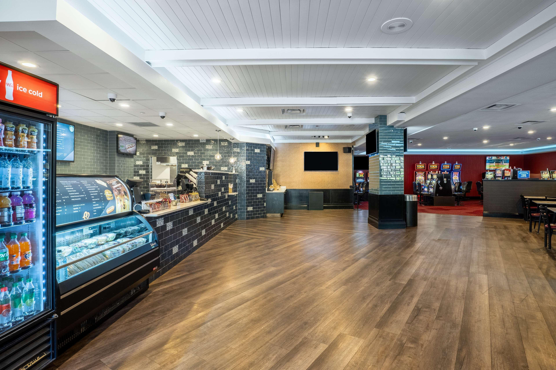 Restaurant Grand Z Casino Hotel by Red Lion Hotels