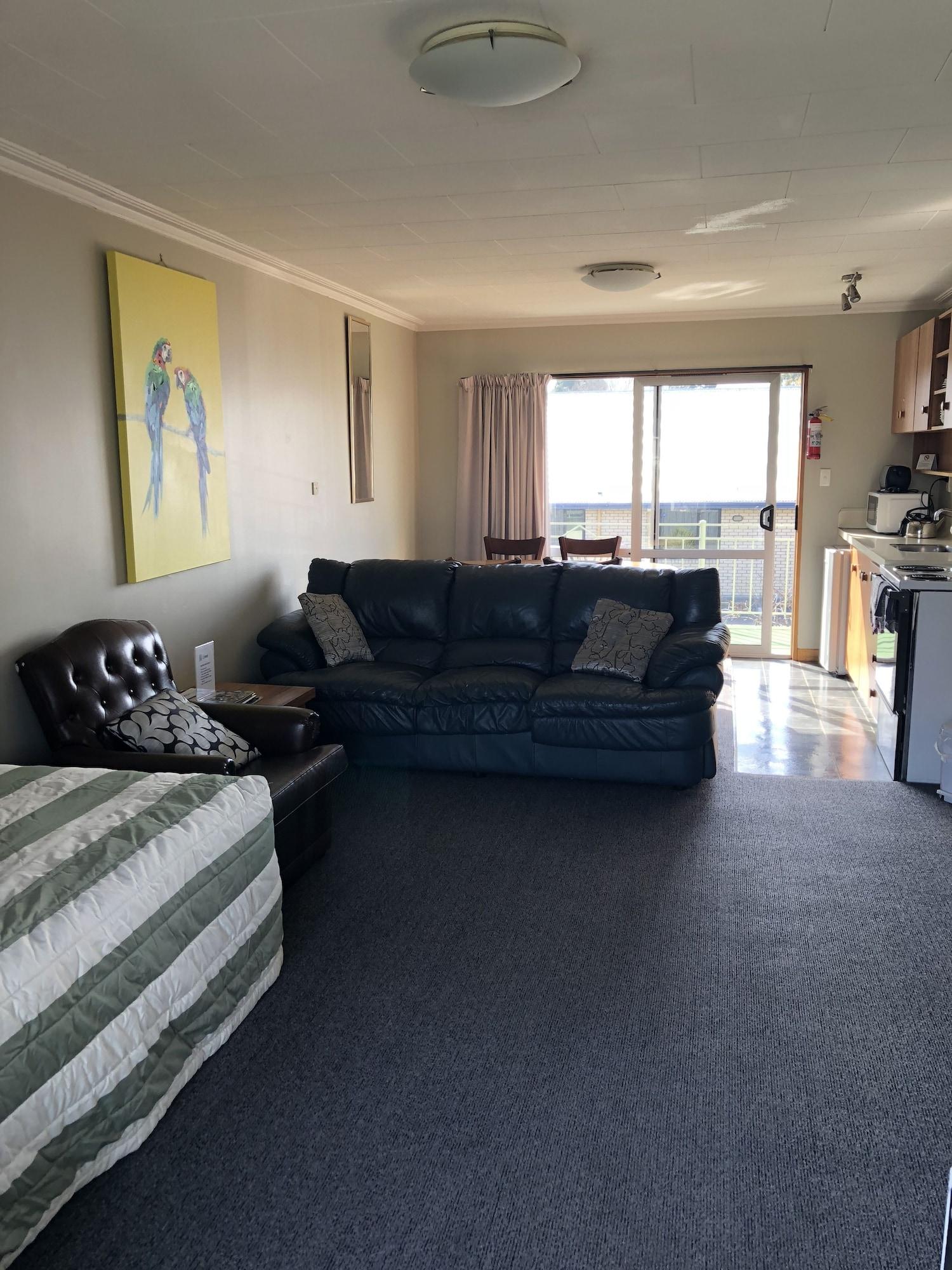 Varios Lilybrook Rangiora Motel