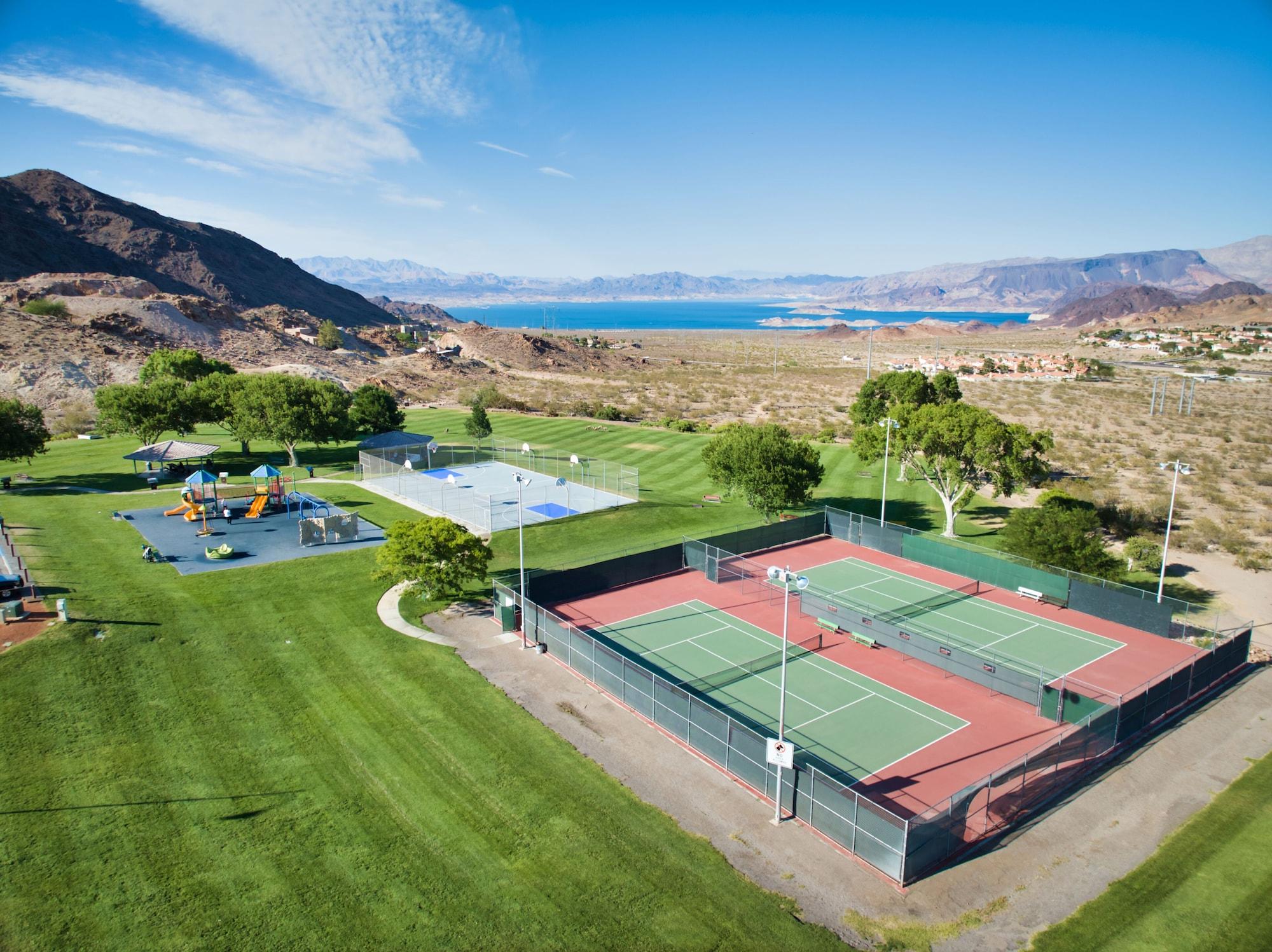 Varios Lake Mead Inn